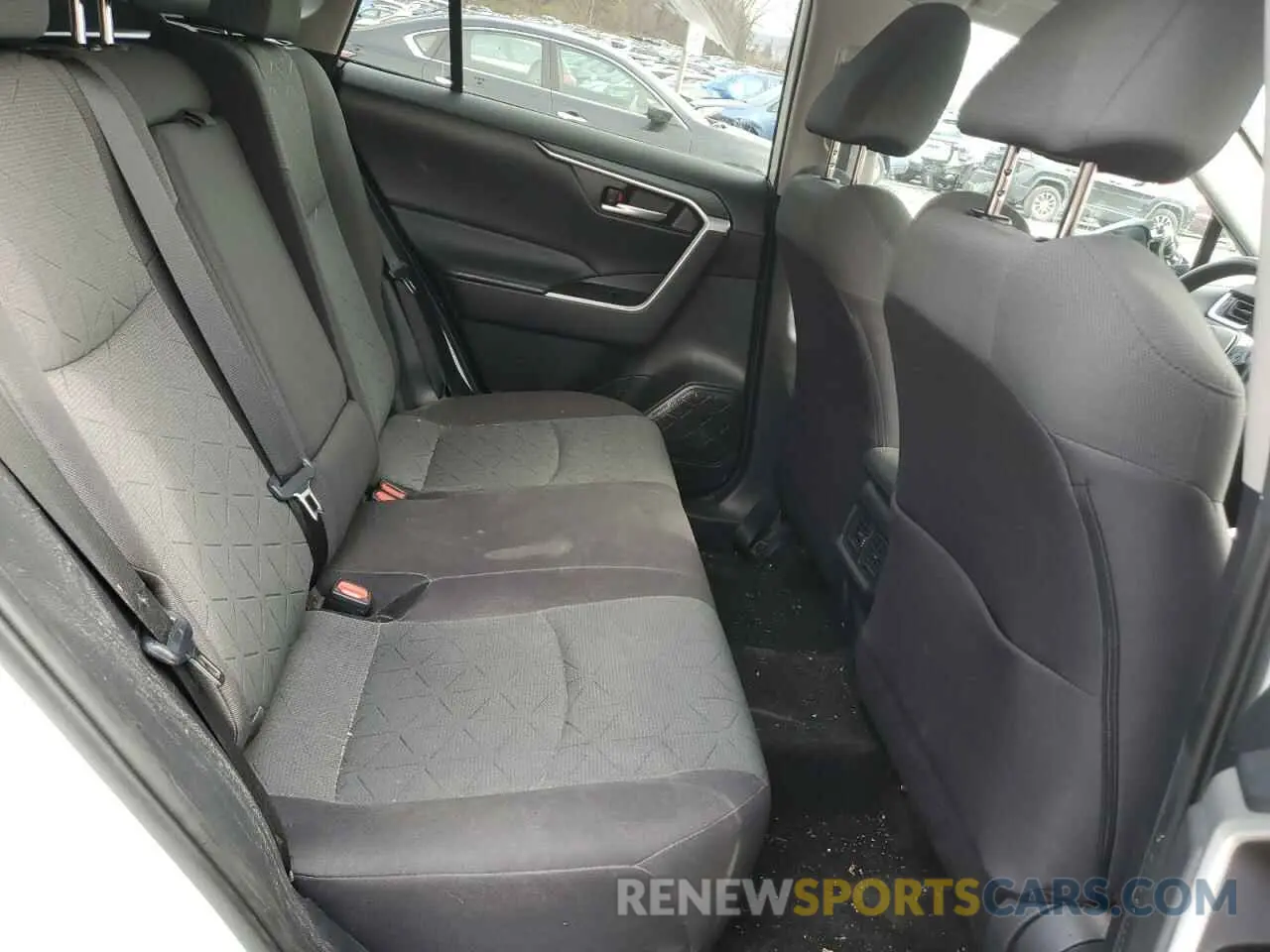 11 fotografías del automóvil dañado 2T3P1RFV6RC394956 TOYOTA RAV4 2024
