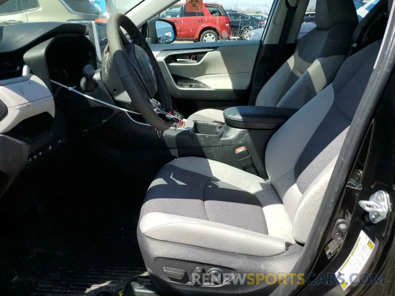7 fotografías del automóvil dañado 2T3P1RFV6RC475133 TOYOTA RAV4 2024
