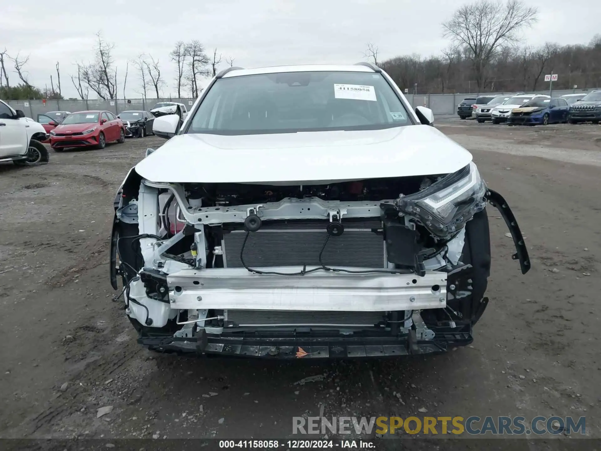 12 fotografías del automóvil dañado 2T3P1RFV7RC460883 TOYOTA RAV4 2024