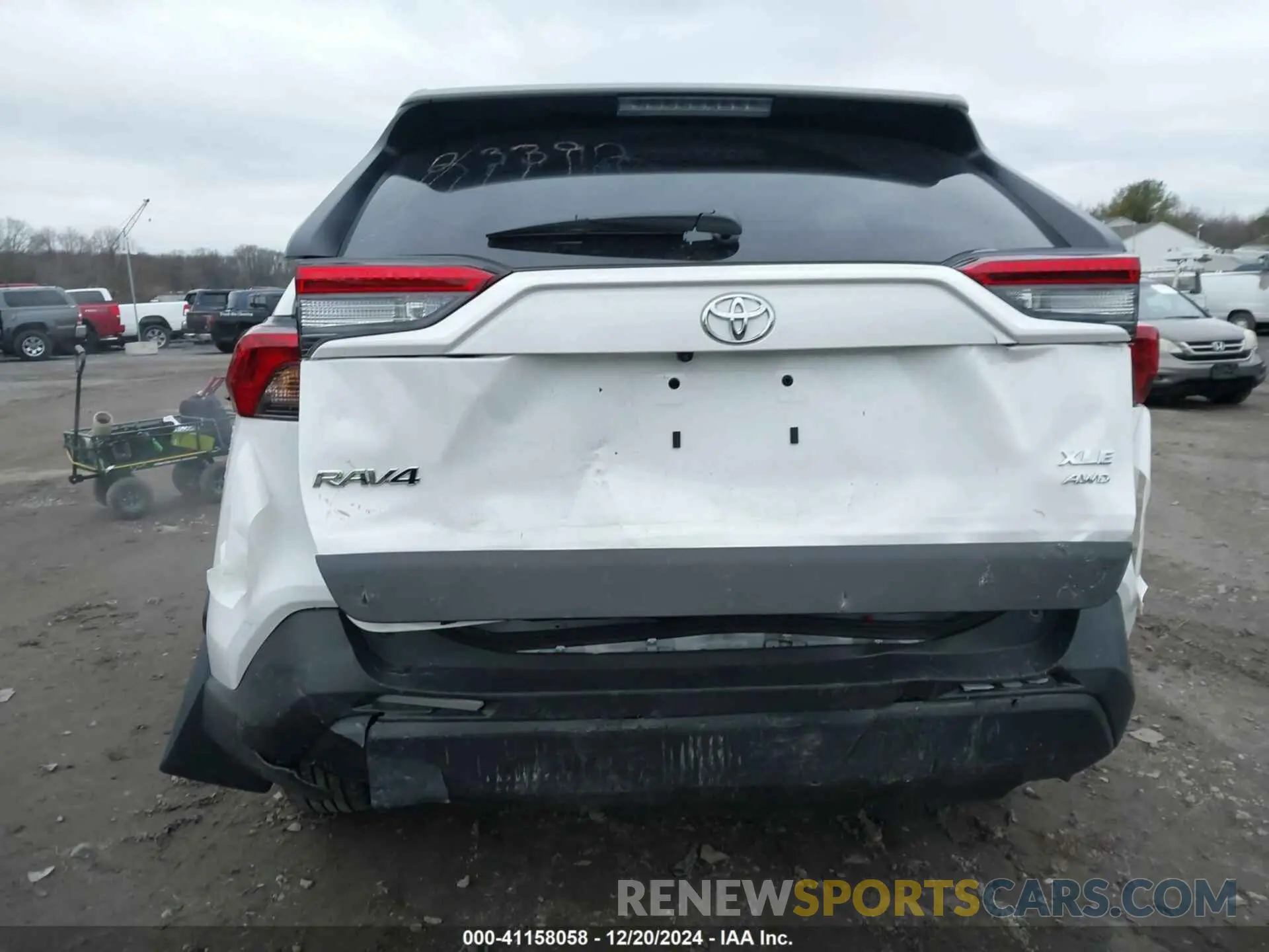 19 fotografías del automóvil dañado 2T3P1RFV7RC460883 TOYOTA RAV4 2024