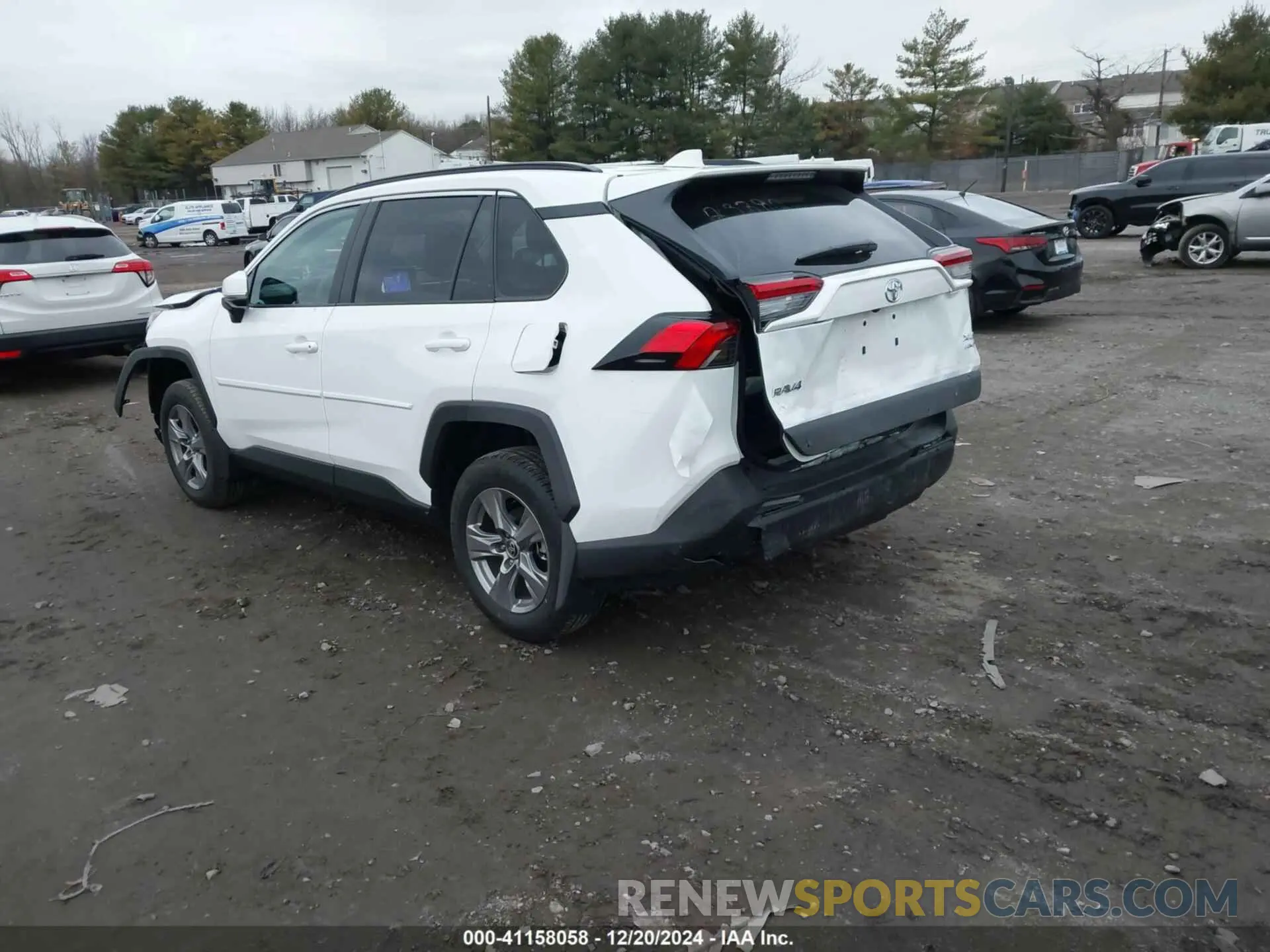 3 fotografías del automóvil dañado 2T3P1RFV7RC460883 TOYOTA RAV4 2024