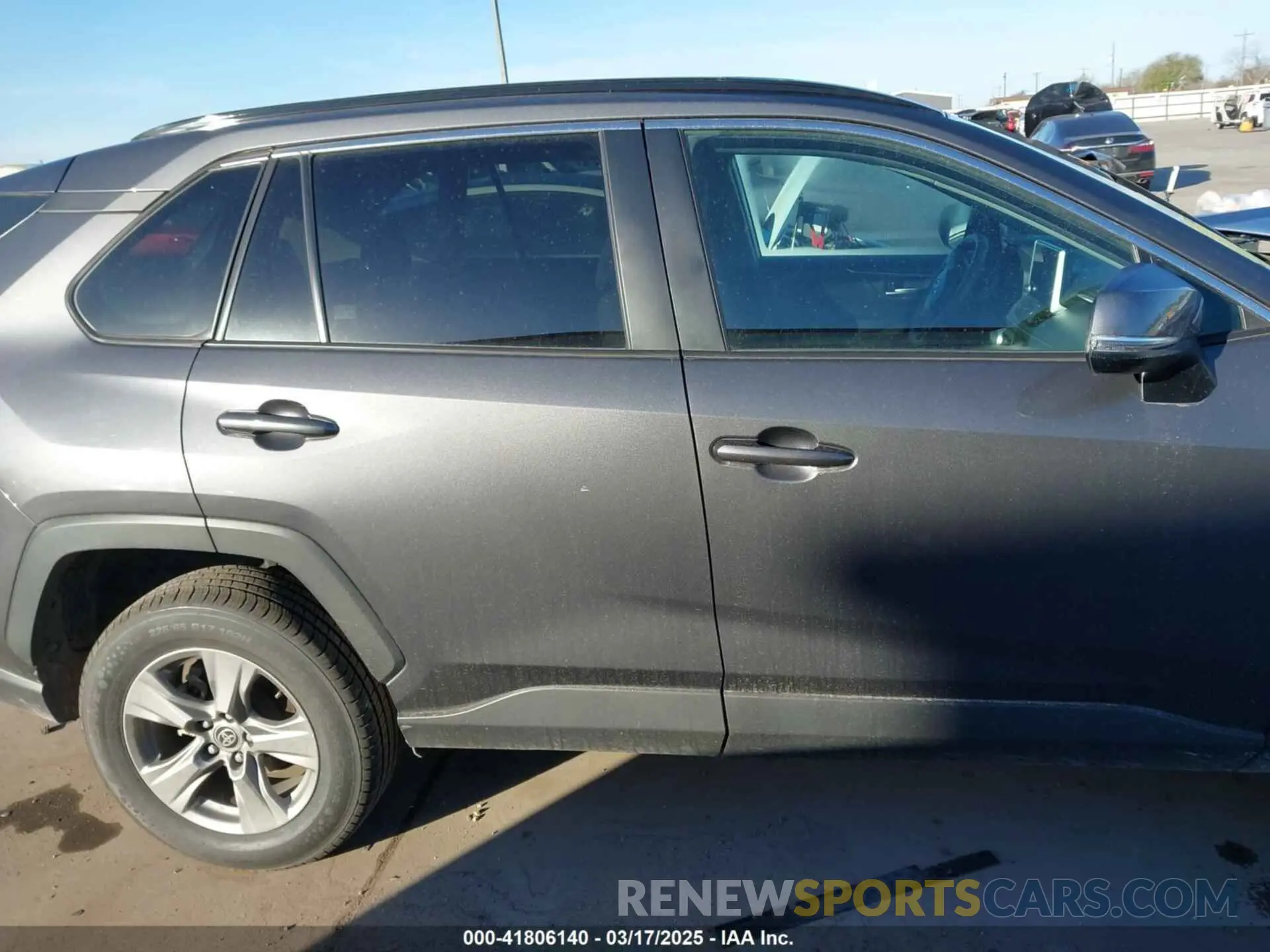13 fotografías del automóvil dañado 2T3P1RFV7RW419815 TOYOTA RAV4 2024