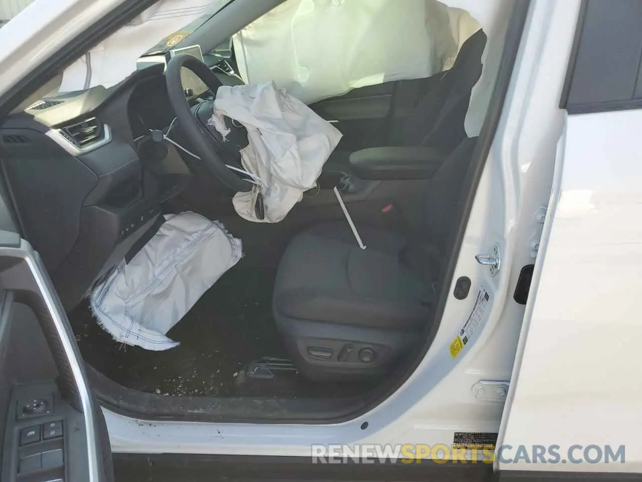 7 fotografías del automóvil dañado 2T3P1RFV7RW489220 TOYOTA RAV4 2024
