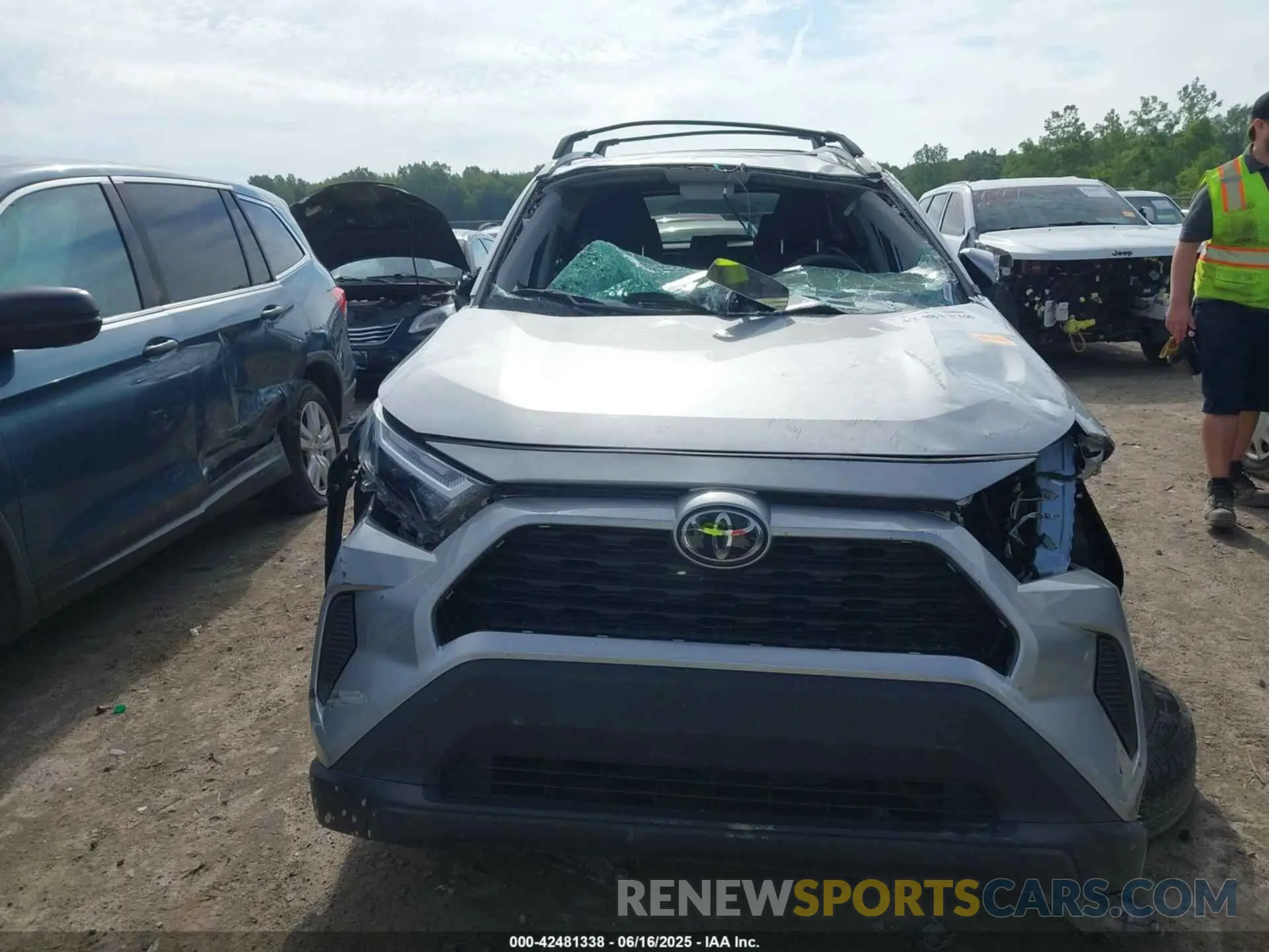 6 fotografías del automóvil dañado 2T3P1RFV8RC433921 TOYOTA RAV4 2024