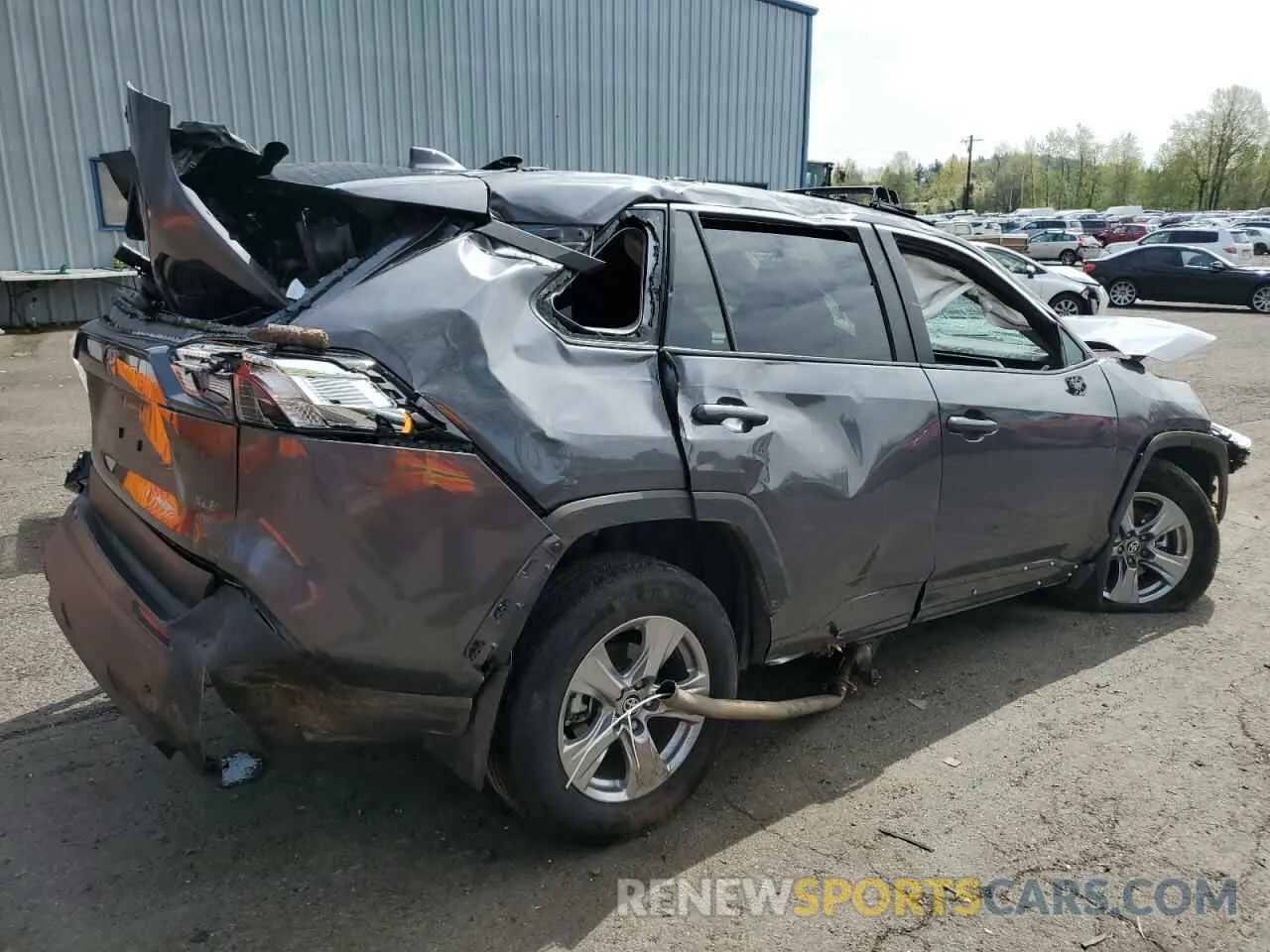 3 fotografías del automóvil dañado 2T3P1RFV8RC438326 TOYOTA RAV4 2024