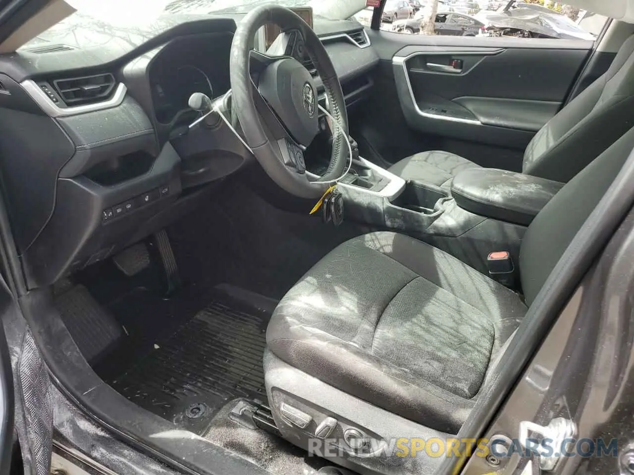 7 fotografías del automóvil dañado 2T3P1RFV8RC438326 TOYOTA RAV4 2024
