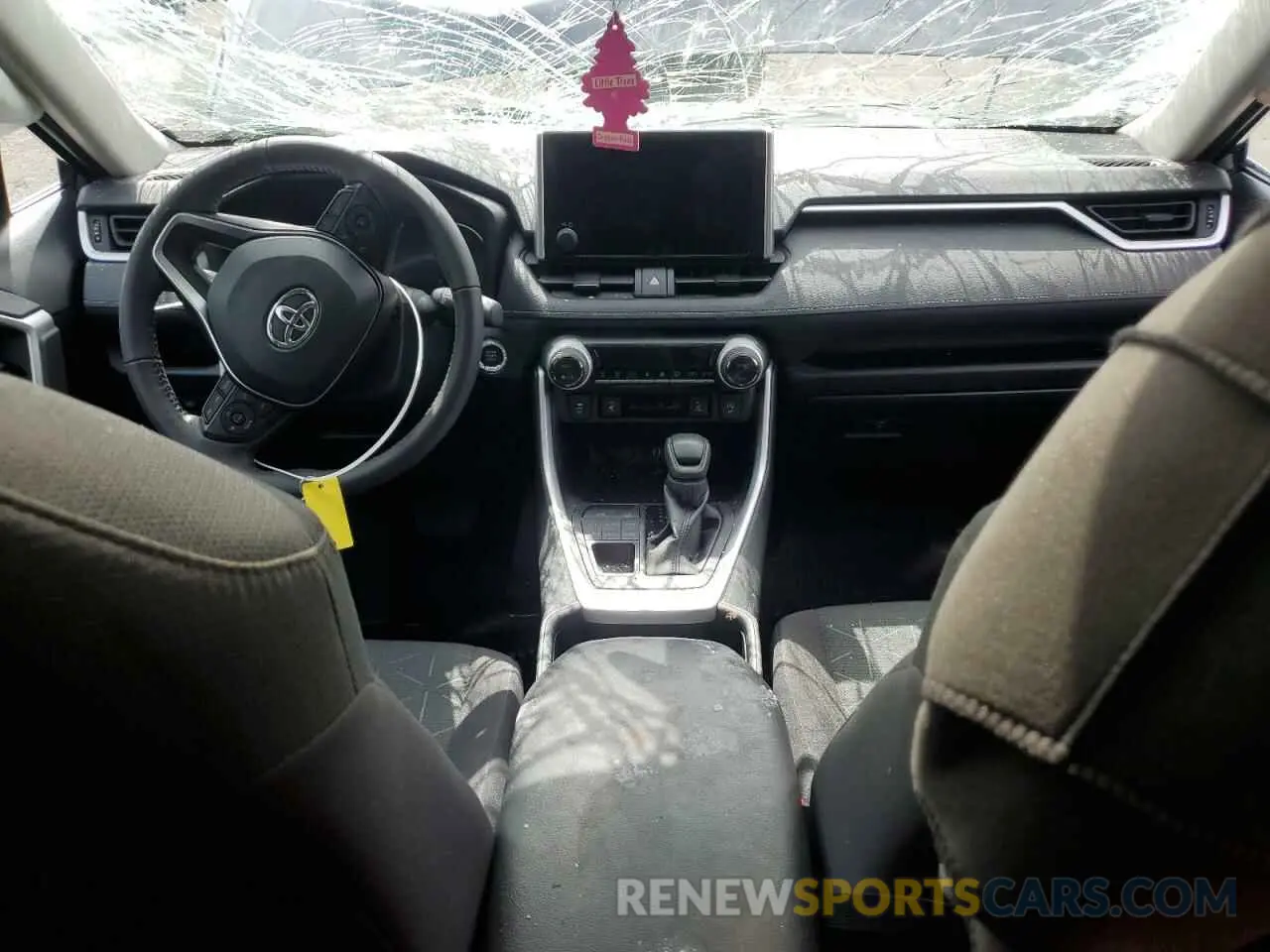 8 fotografías del automóvil dañado 2T3P1RFV8RC438326 TOYOTA RAV4 2024