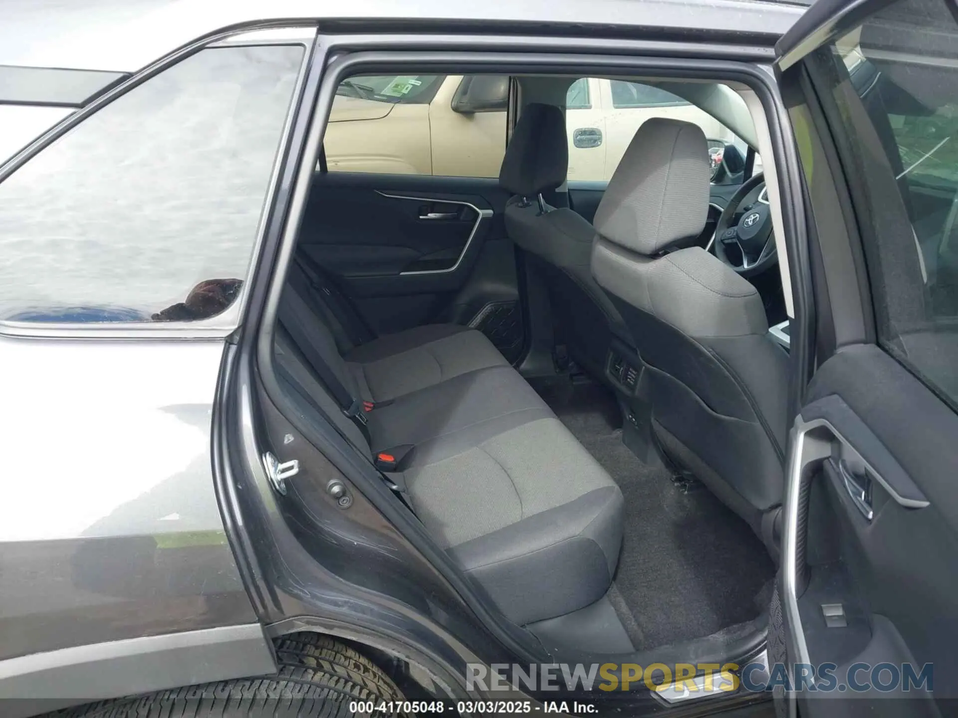 8 fotografías del automóvil dañado 2T3P1RFV8RC439217 TOYOTA RAV4 2024