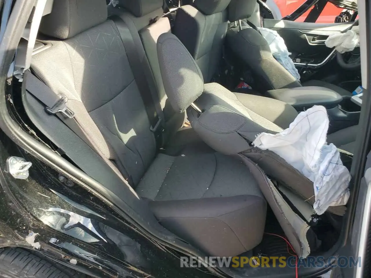 10 fotografías del automóvil dañado 2T3P1RFV8RW472913 TOYOTA RAV4 2024