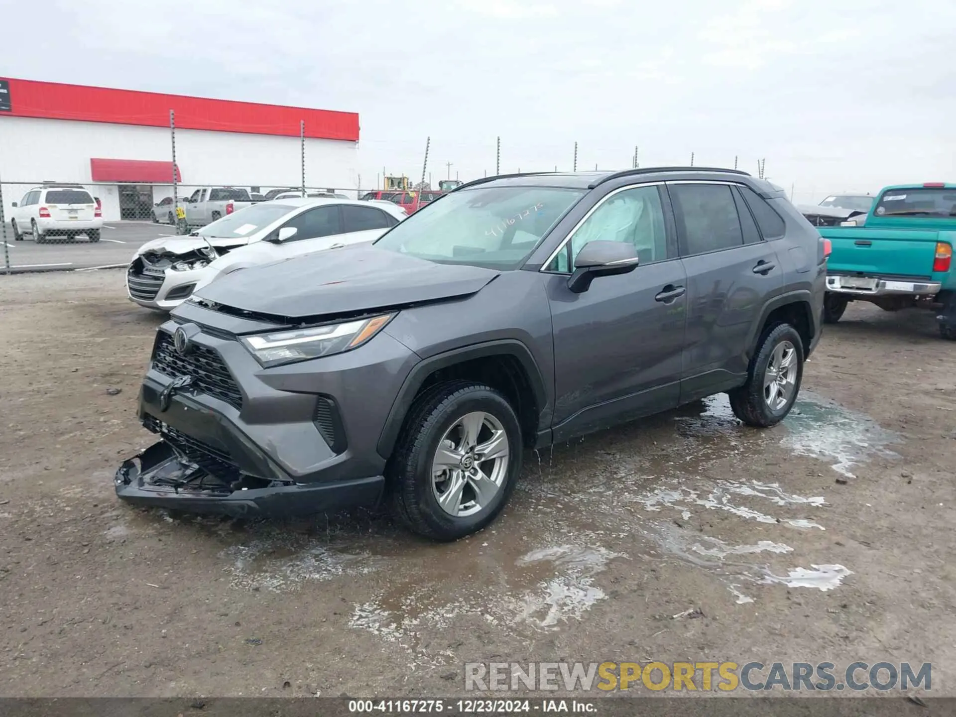 2 fotografías del automóvil dañado 2T3P1RFV9RC420577 TOYOTA RAV4 2024