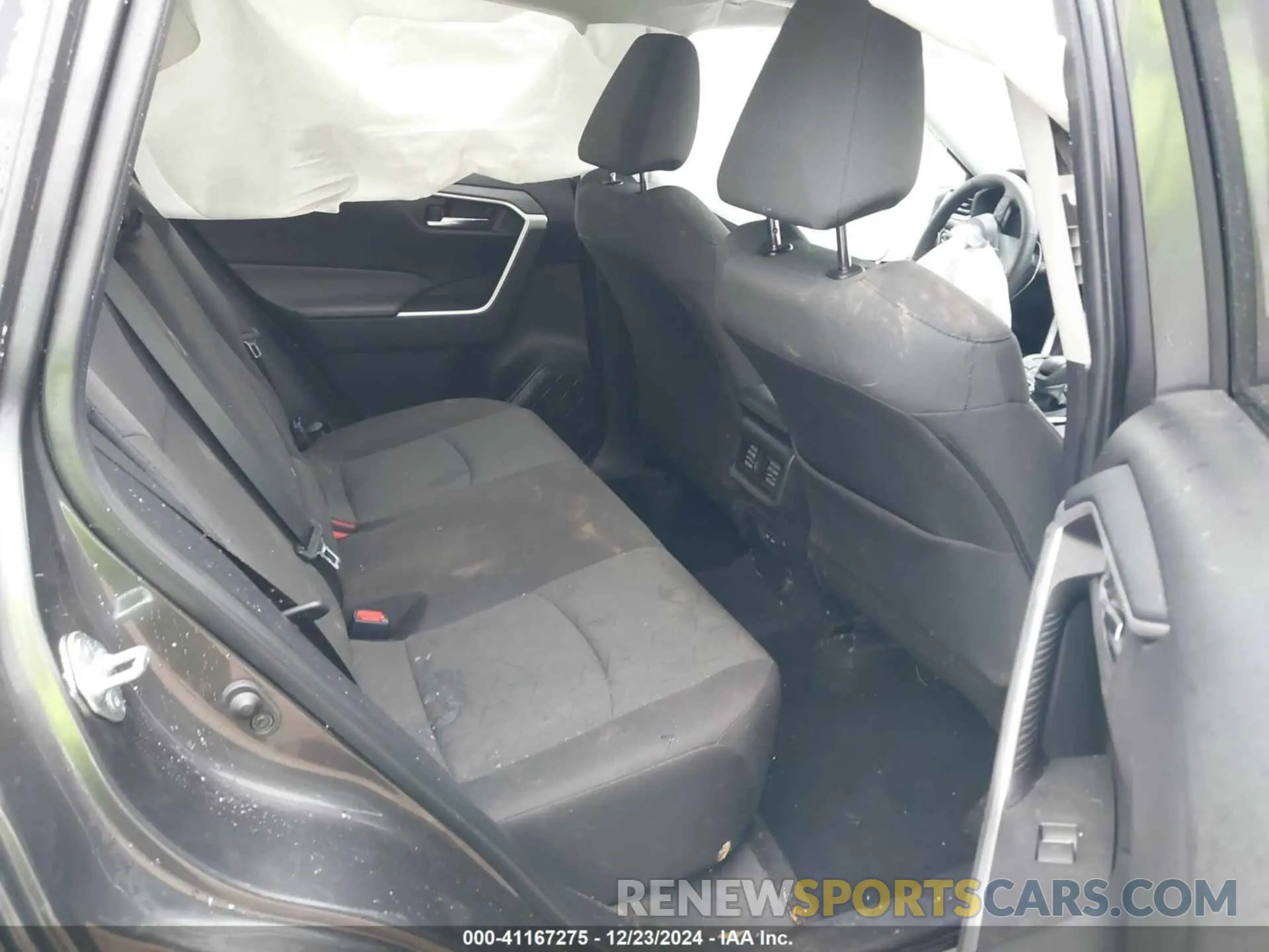 8 fotografías del automóvil dañado 2T3P1RFV9RC420577 TOYOTA RAV4 2024