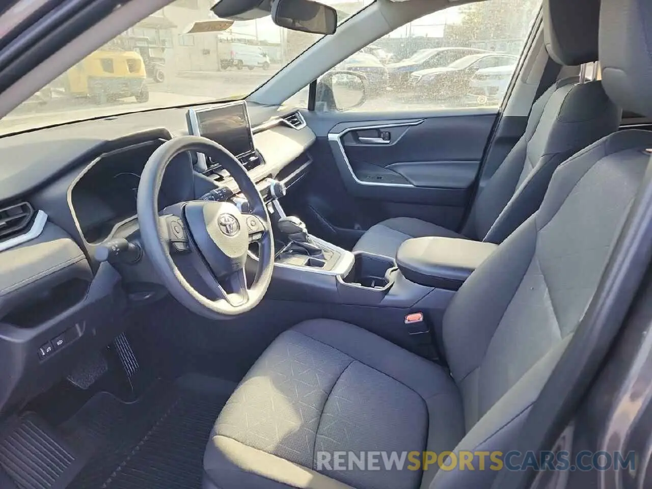 7 fotografías del automóvil dañado 2T3P1RFV9RC467639 TOYOTA RAV4 2024