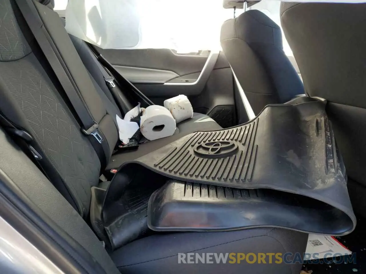 12 fotografías del automóvil dañado 2T3P1RFV9RC473070 TOYOTA RAV4 2024