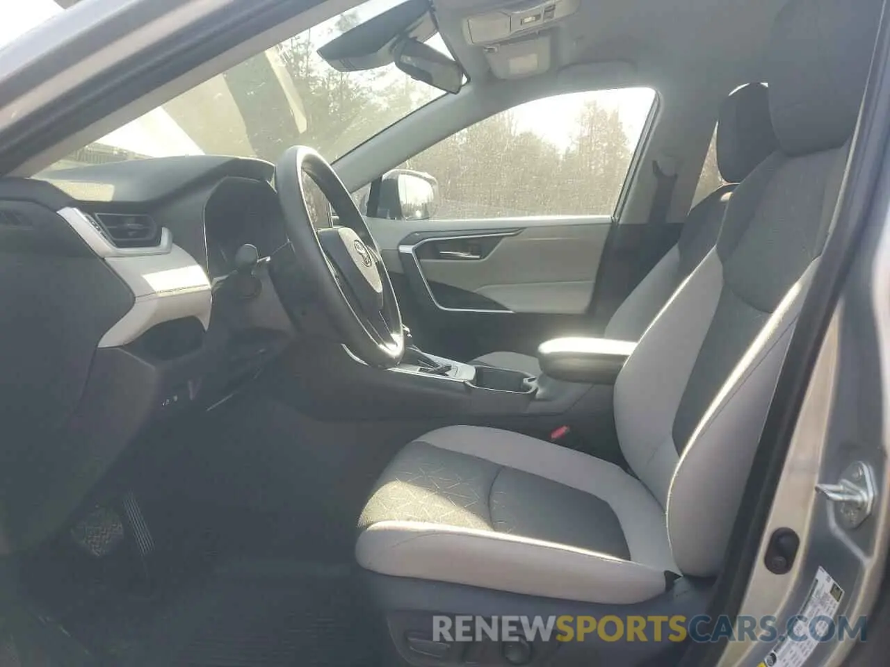 7 fotografías del automóvil dañado 2T3P1RFV9RC479578 TOYOTA RAV4 2024