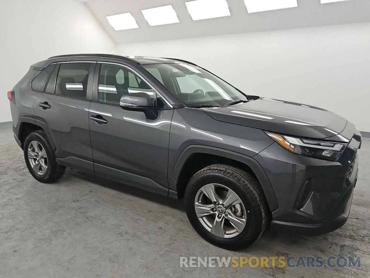 4 fotografías del automóvil dañado 2T3P1RFV9RW428869 TOYOTA RAV4 2024