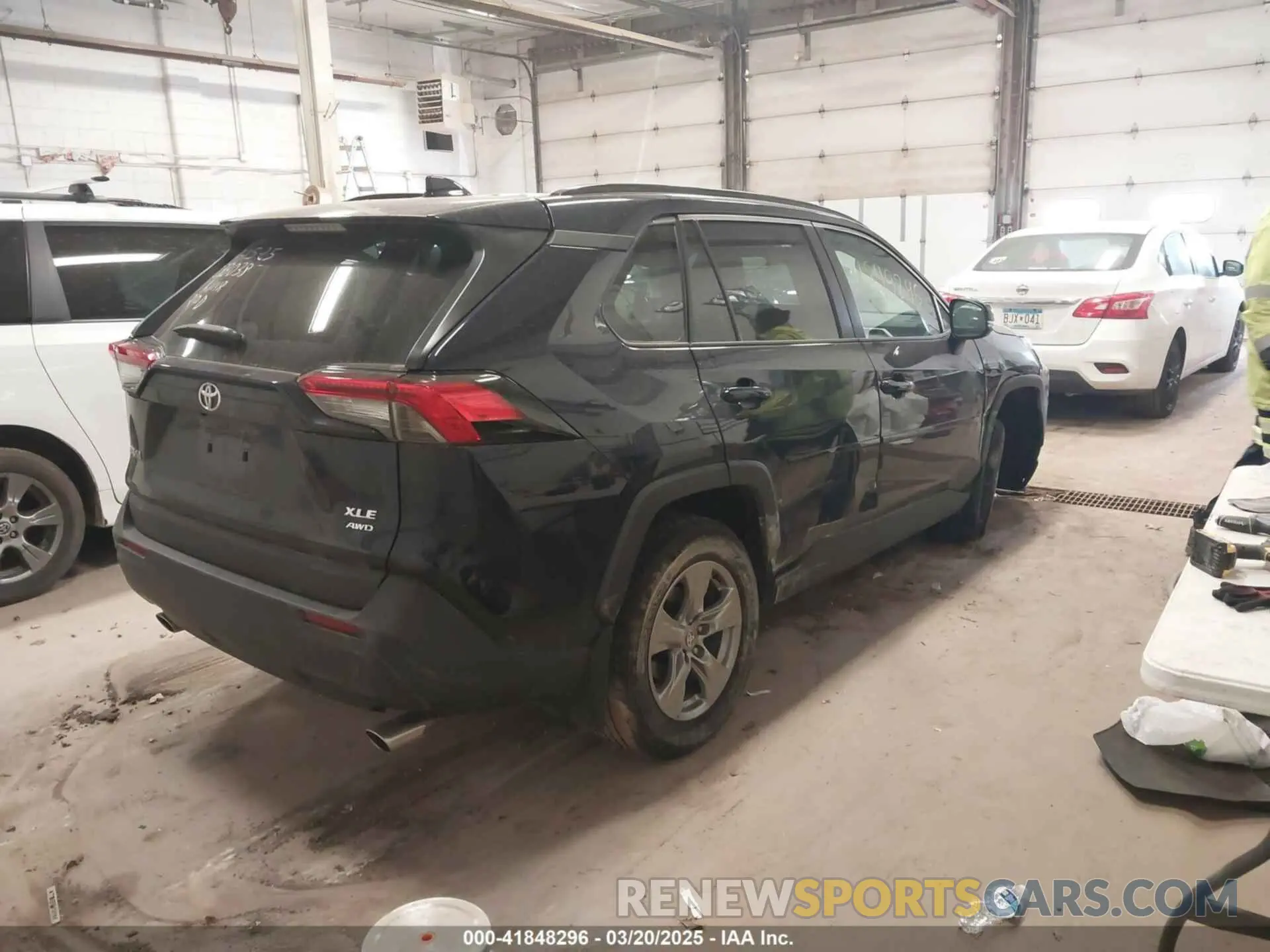 4 fotografías del automóvil dañado 2T3P1RFV9RW468059 TOYOTA RAV4 2024