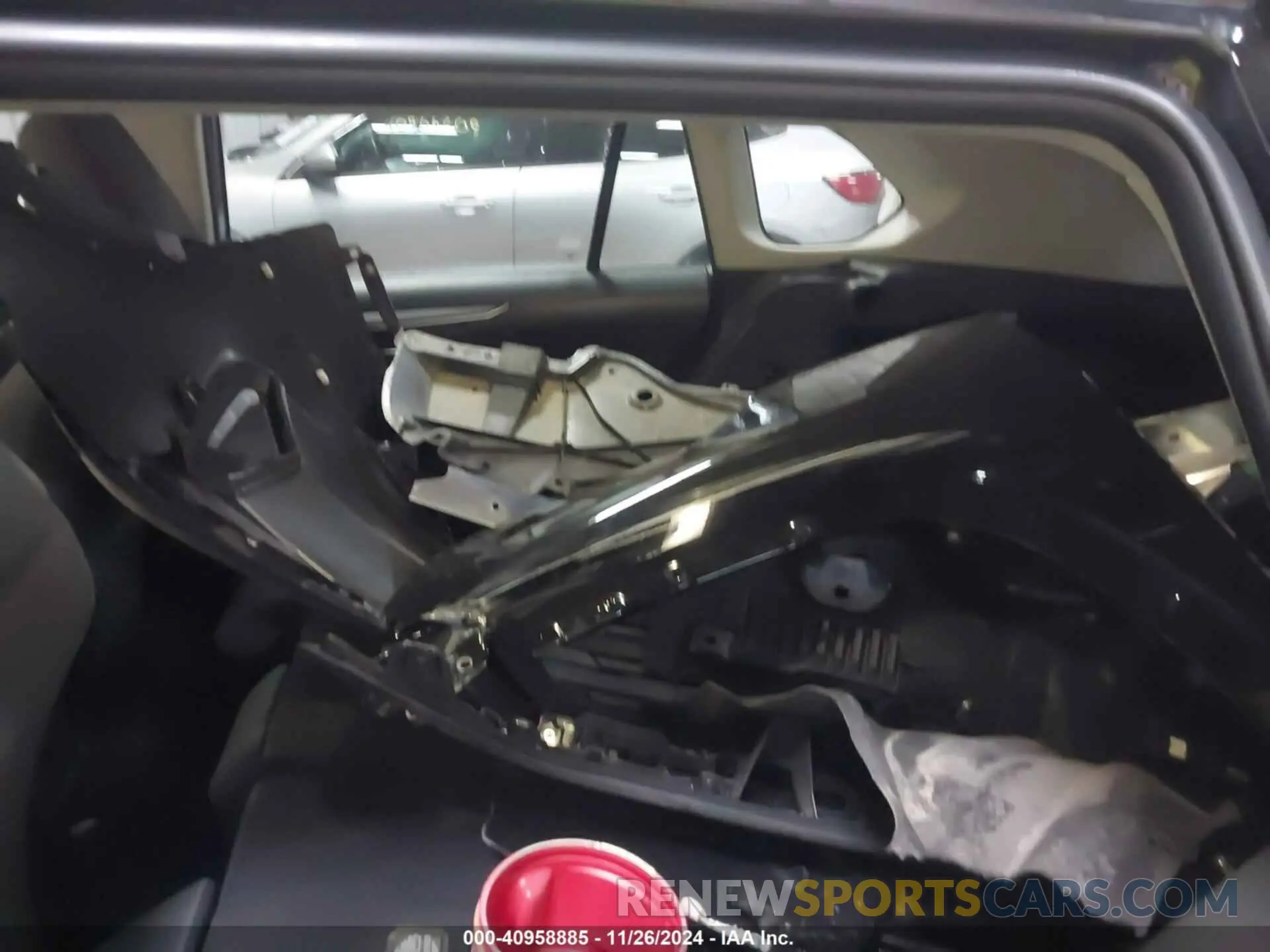 12 fotografías del automóvil dañado 2T3P1RFVXRC436335 TOYOTA RAV4 2024