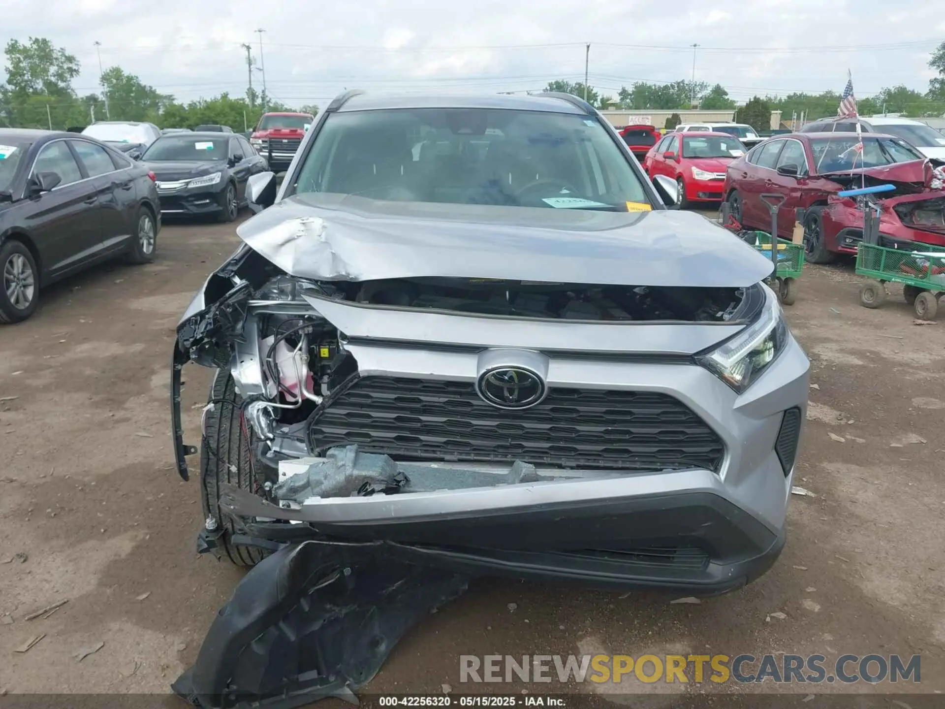 12 fotografías del automóvil dañado 2T3P1RFVXRC444886 TOYOTA RAV4 2024