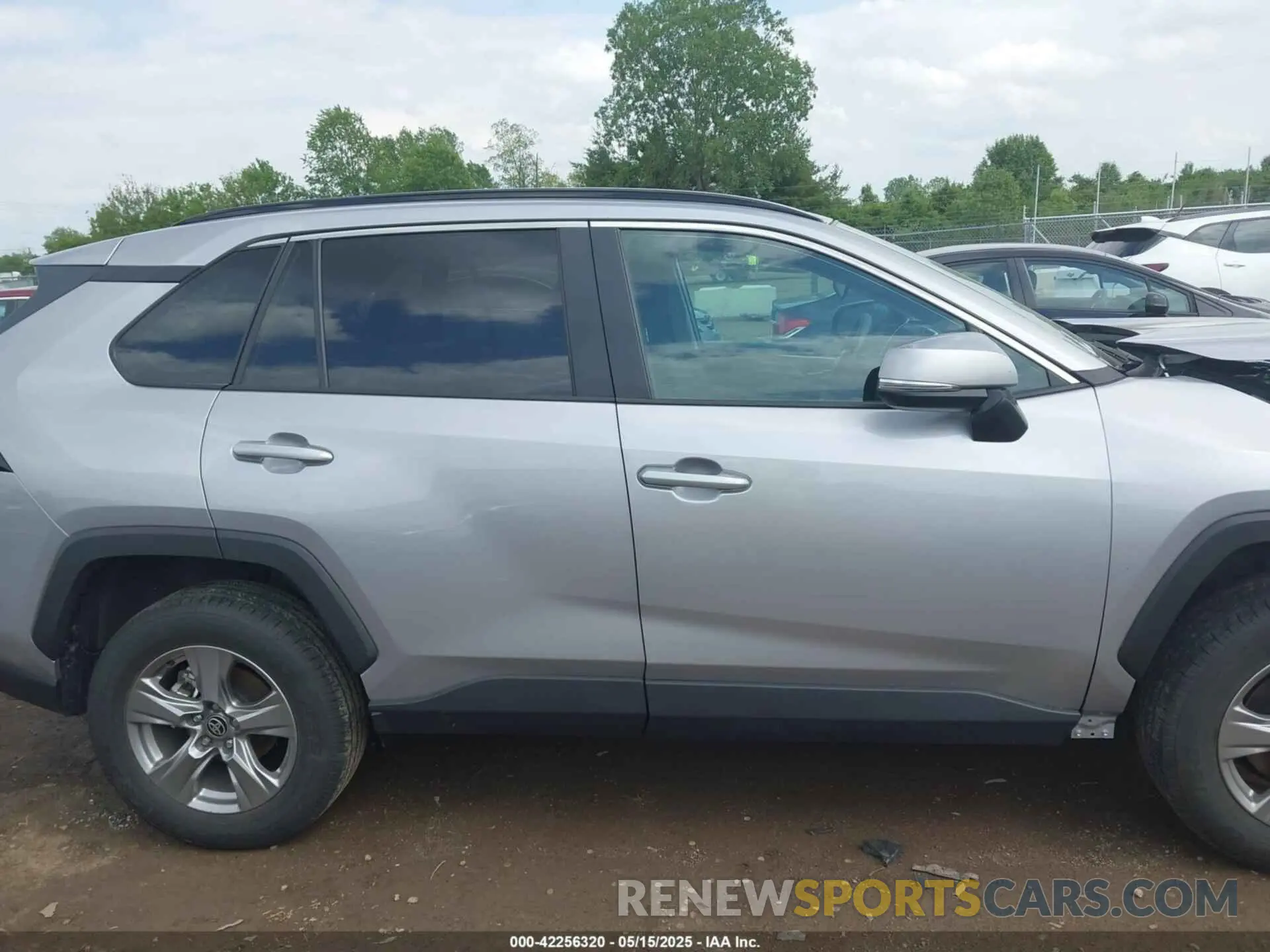 13 fotografías del automóvil dañado 2T3P1RFVXRC444886 TOYOTA RAV4 2024