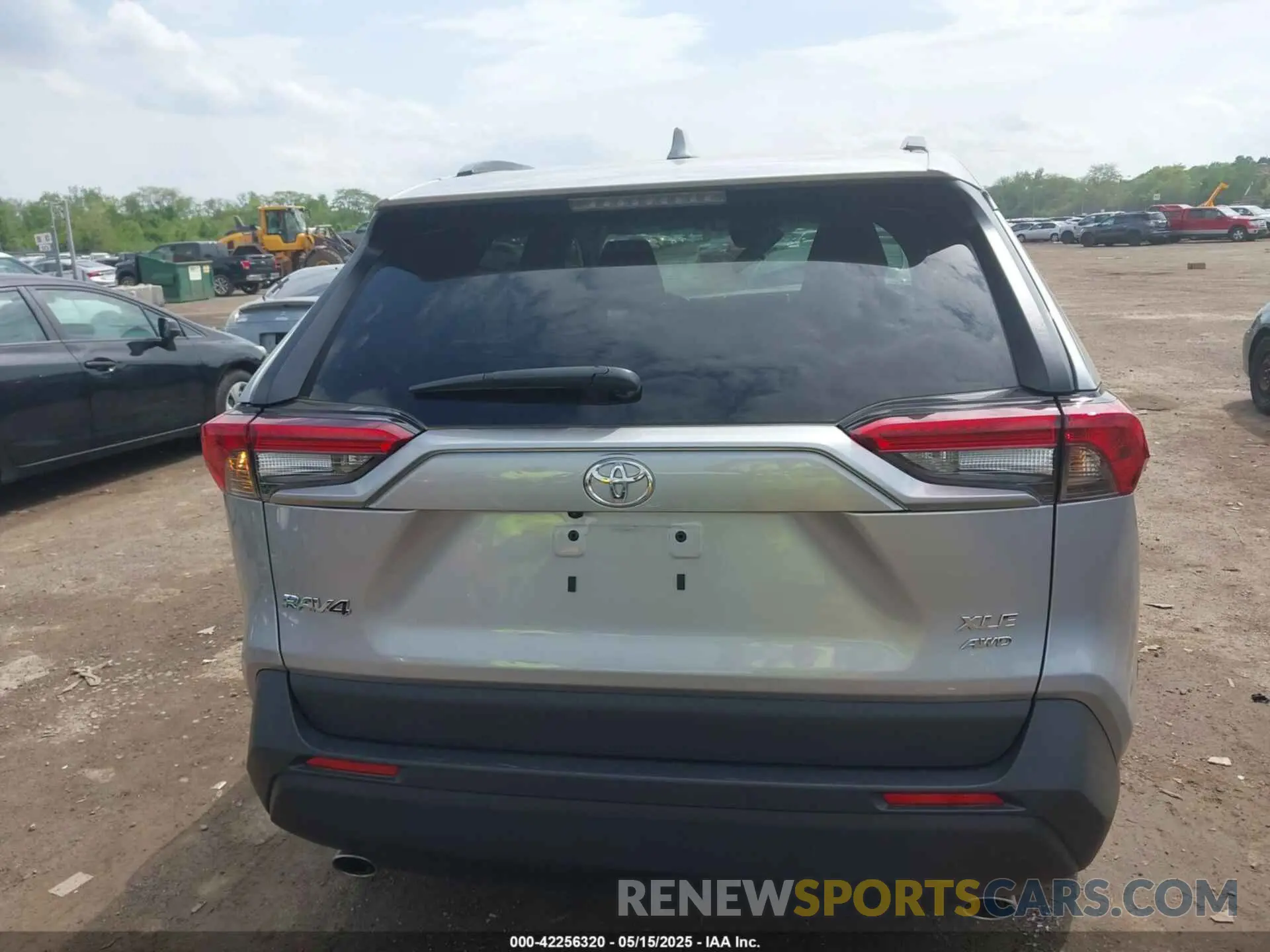 16 fotografías del automóvil dañado 2T3P1RFVXRC444886 TOYOTA RAV4 2024