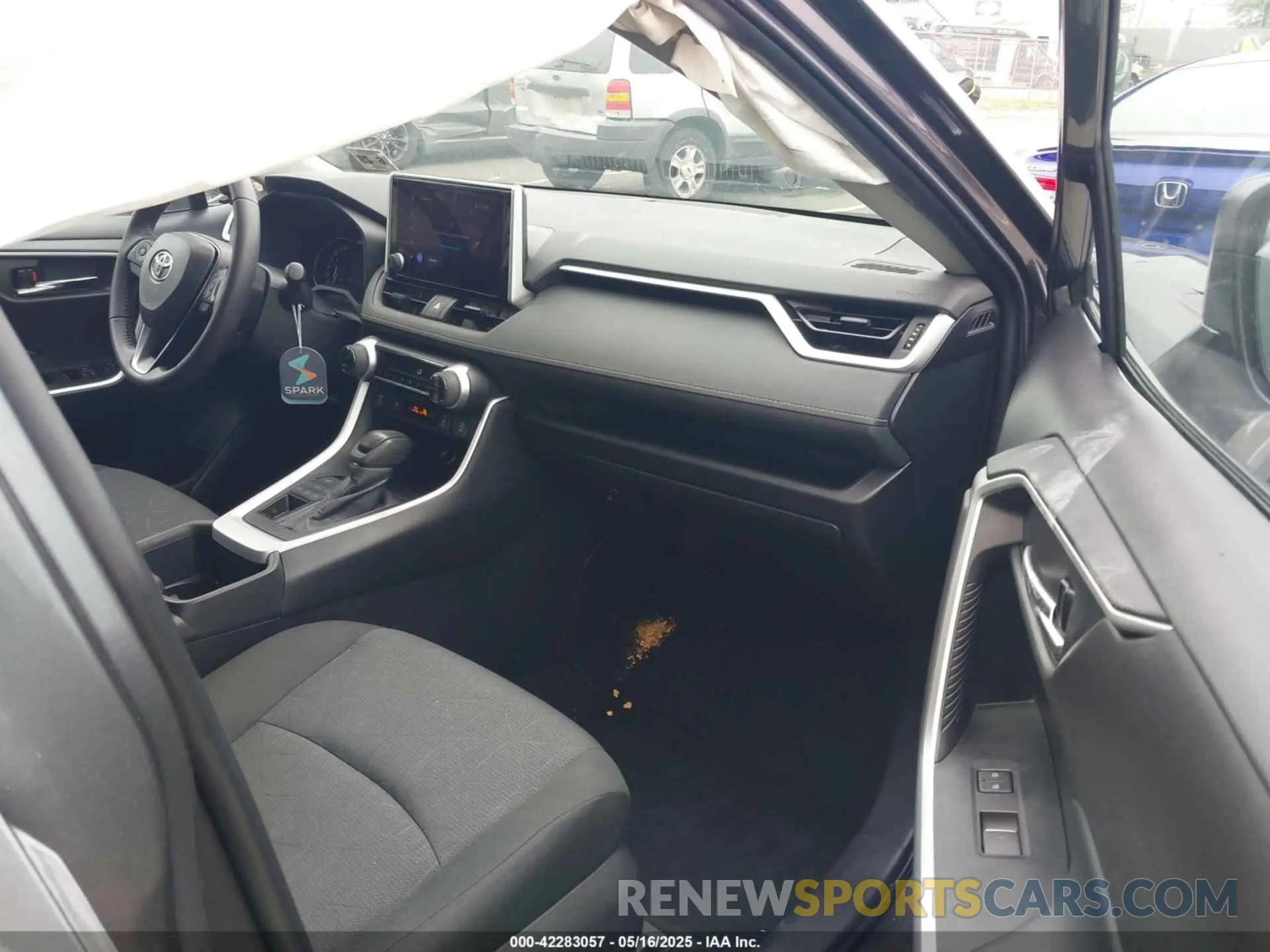 5 fotografías del automóvil dañado 2T3P1RFVXRC458500 TOYOTA RAV4 2024