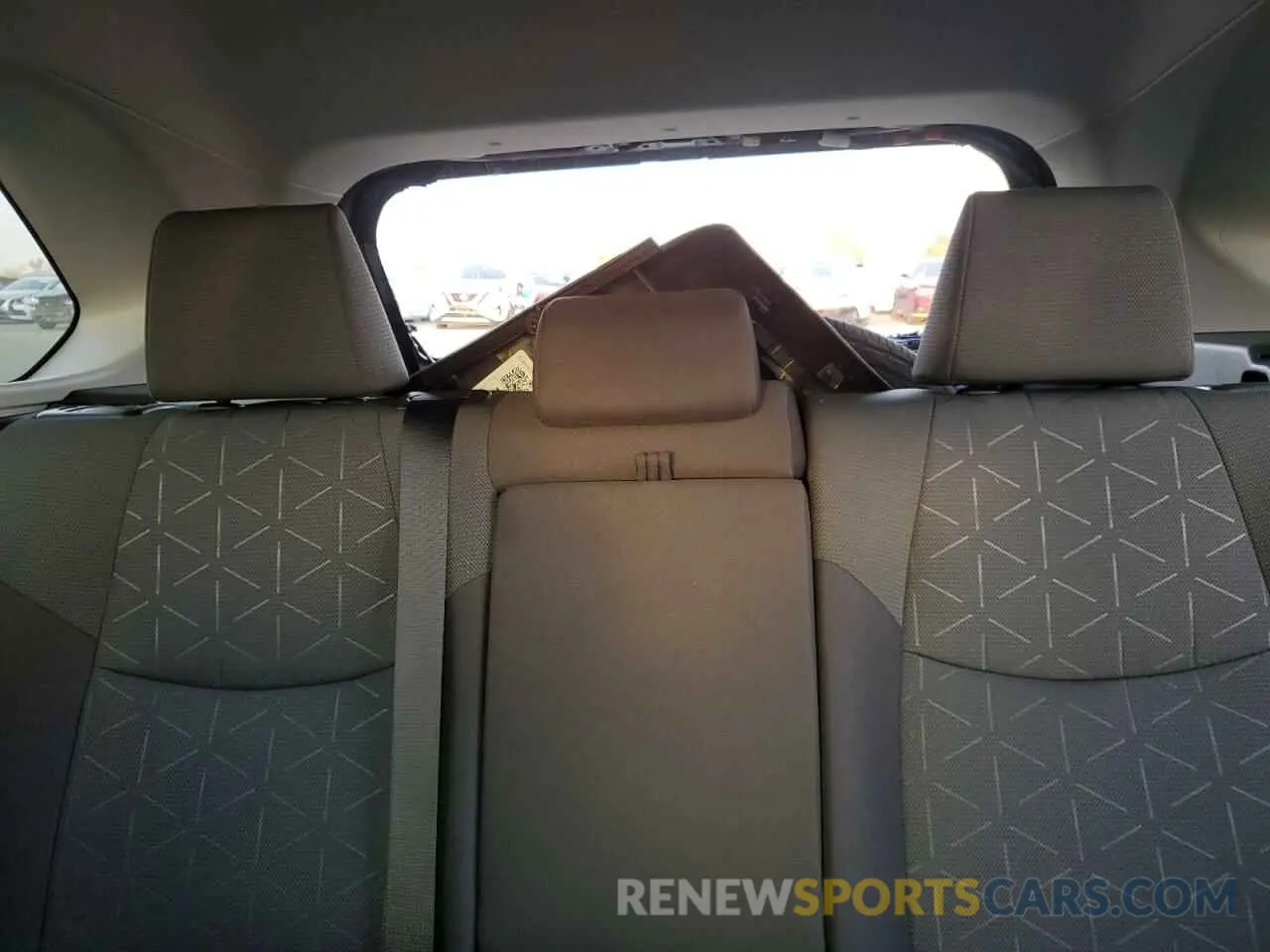 10 fotografías del automóvil dañado 2T3P1RFVXRW448144 TOYOTA RAV4 2024