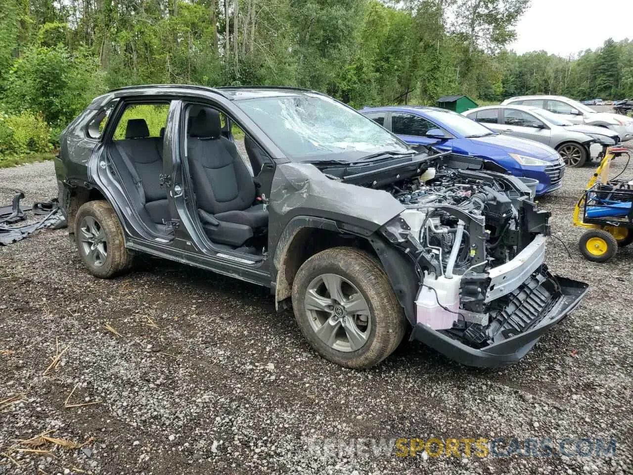 4 fotografías del automóvil dañado 2T3R1RFV9RC417817 TOYOTA RAV4 2024