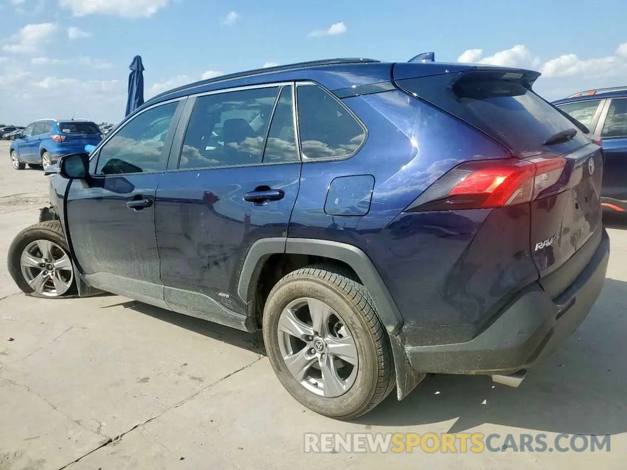 2 fotografías del automóvil dañado 2T3RWRFV0RW202617 TOYOTA RAV4 2024