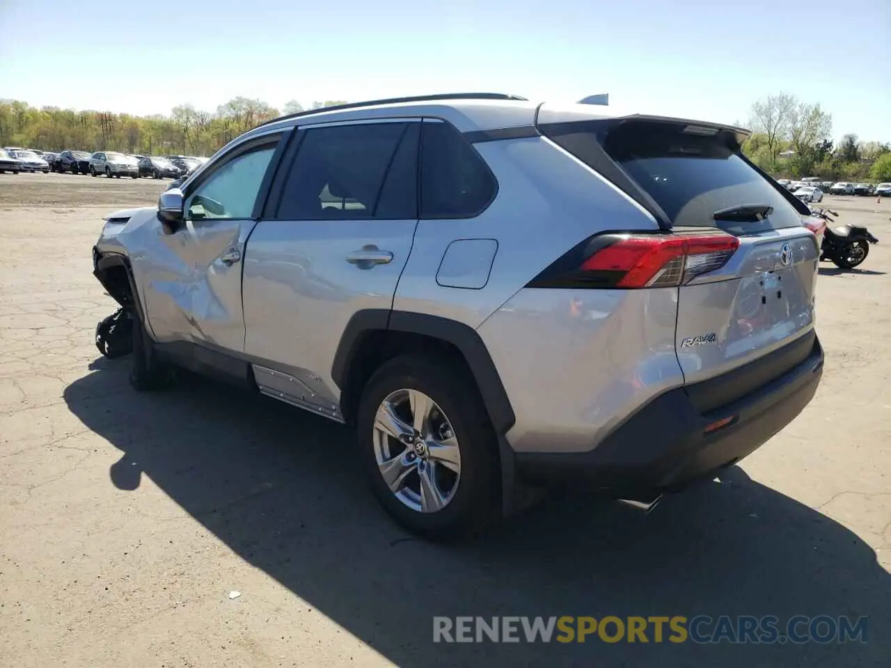2 fotografías del automóvil dañado 2T3RWRFV1RW205350 TOYOTA RAV4 2024