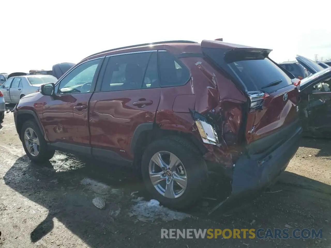 2 fotografías del automóvil dañado 2T3RWRFV3RW232744 TOYOTA RAV4 2024