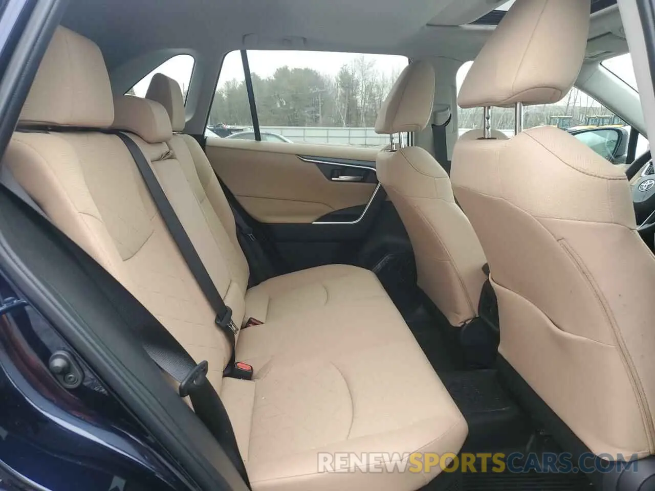 11 fotografías del automóvil dañado 2T3RWRFV4RW219002 TOYOTA RAV4 2024