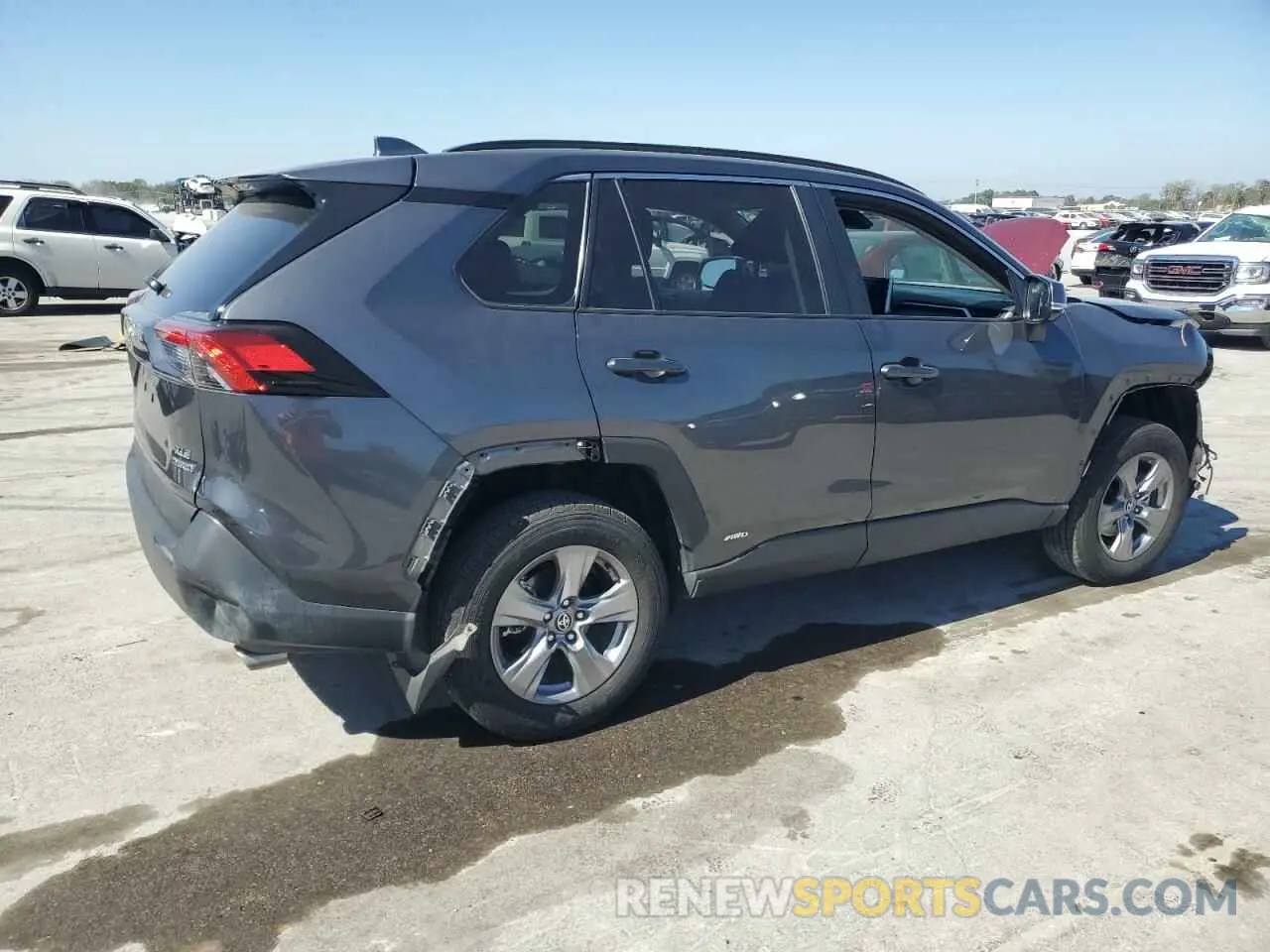 3 fotografías del automóvil dañado 2T3RWRFV4RW225933 TOYOTA RAV4 2024