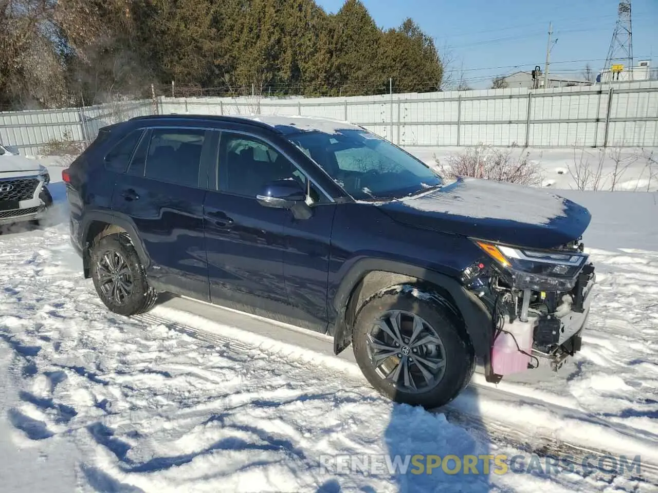 4 fotografías del automóvil dañado 2T3RWRFV5RW248346 TOYOTA RAV4 2024