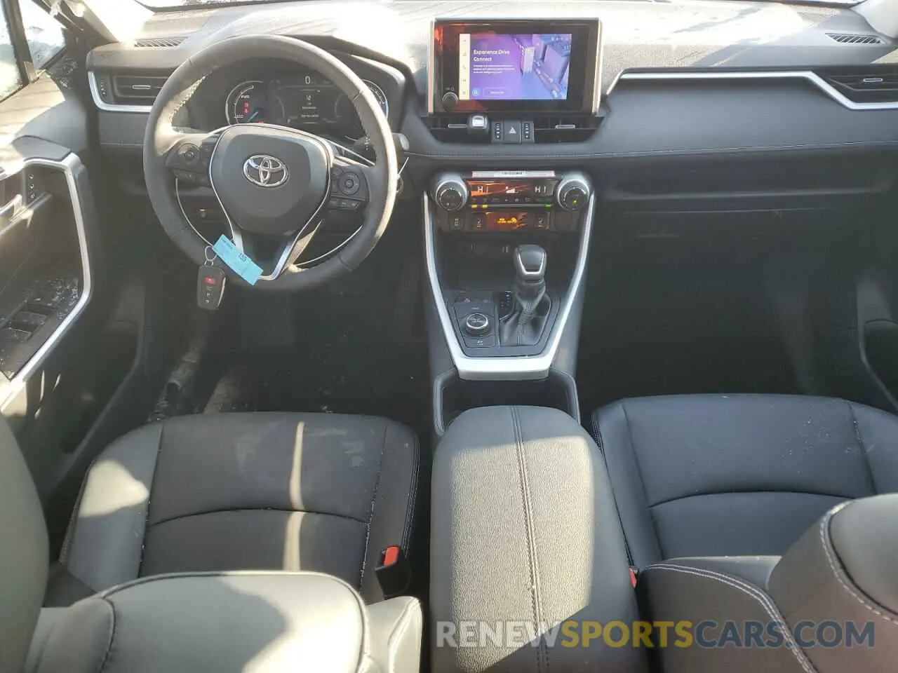 8 fotografías del automóvil dañado 2T3RWRFV5RW248346 TOYOTA RAV4 2024