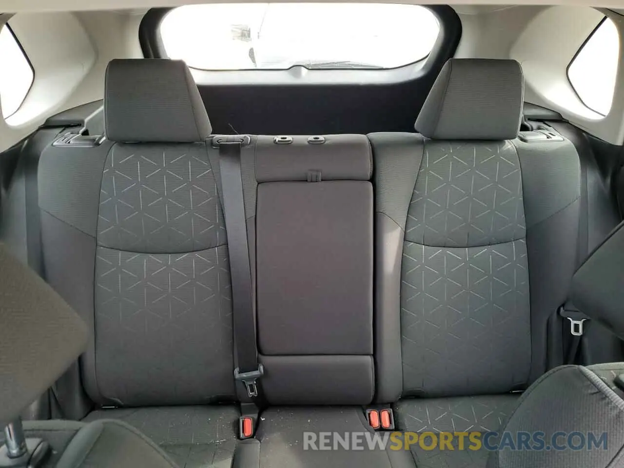 10 fotografías del automóvil dañado 2T3RWRFV7RW210892 TOYOTA RAV4 2024