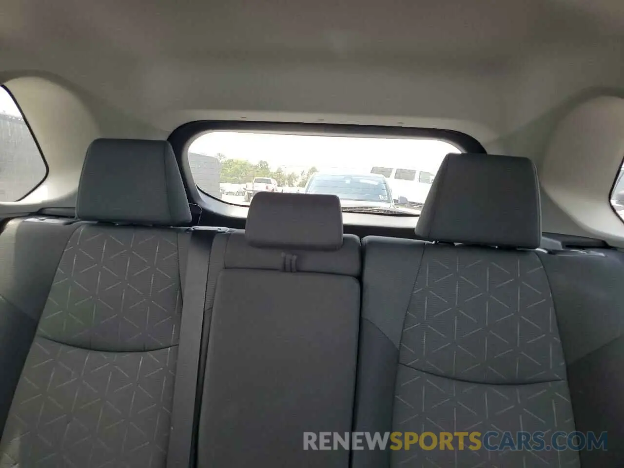 10 fotografías del automóvil dañado 2T3RWRFV7RW246887 TOYOTA RAV4 2024