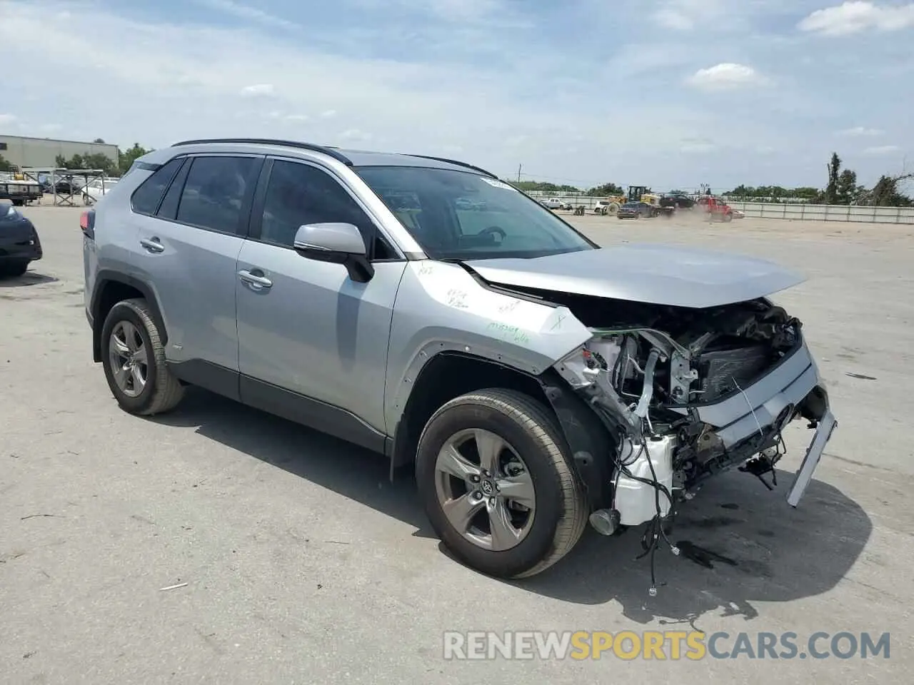 4 fotografías del automóvil dañado 2T3RWRFV7RW246887 TOYOTA RAV4 2024