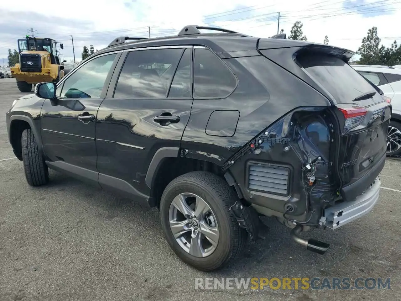 2 fotografías del automóvil dañado 2T3RWRFV9RW228584 TOYOTA RAV4 2024