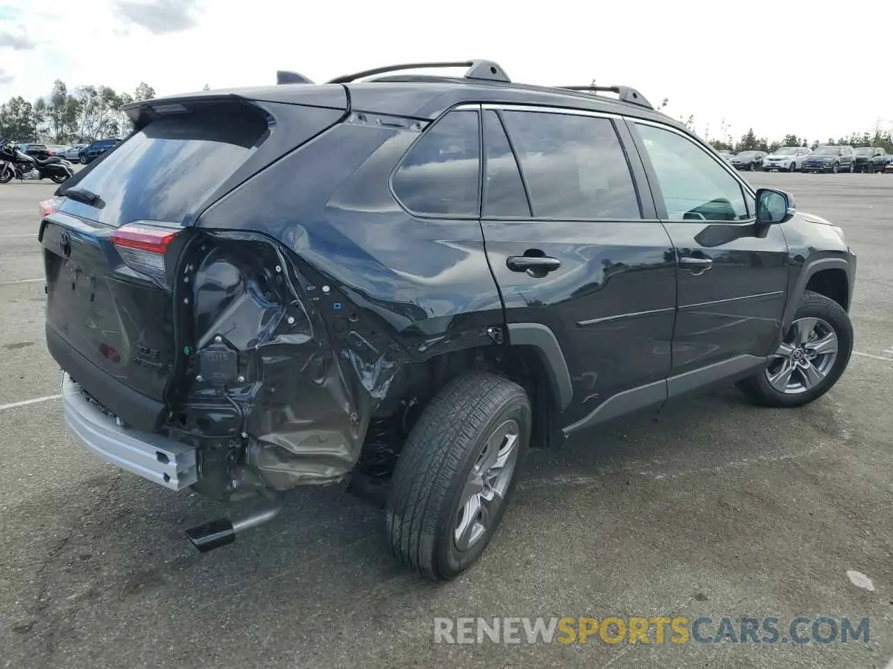 3 fotografías del automóvil dañado 2T3RWRFV9RW228584 TOYOTA RAV4 2024