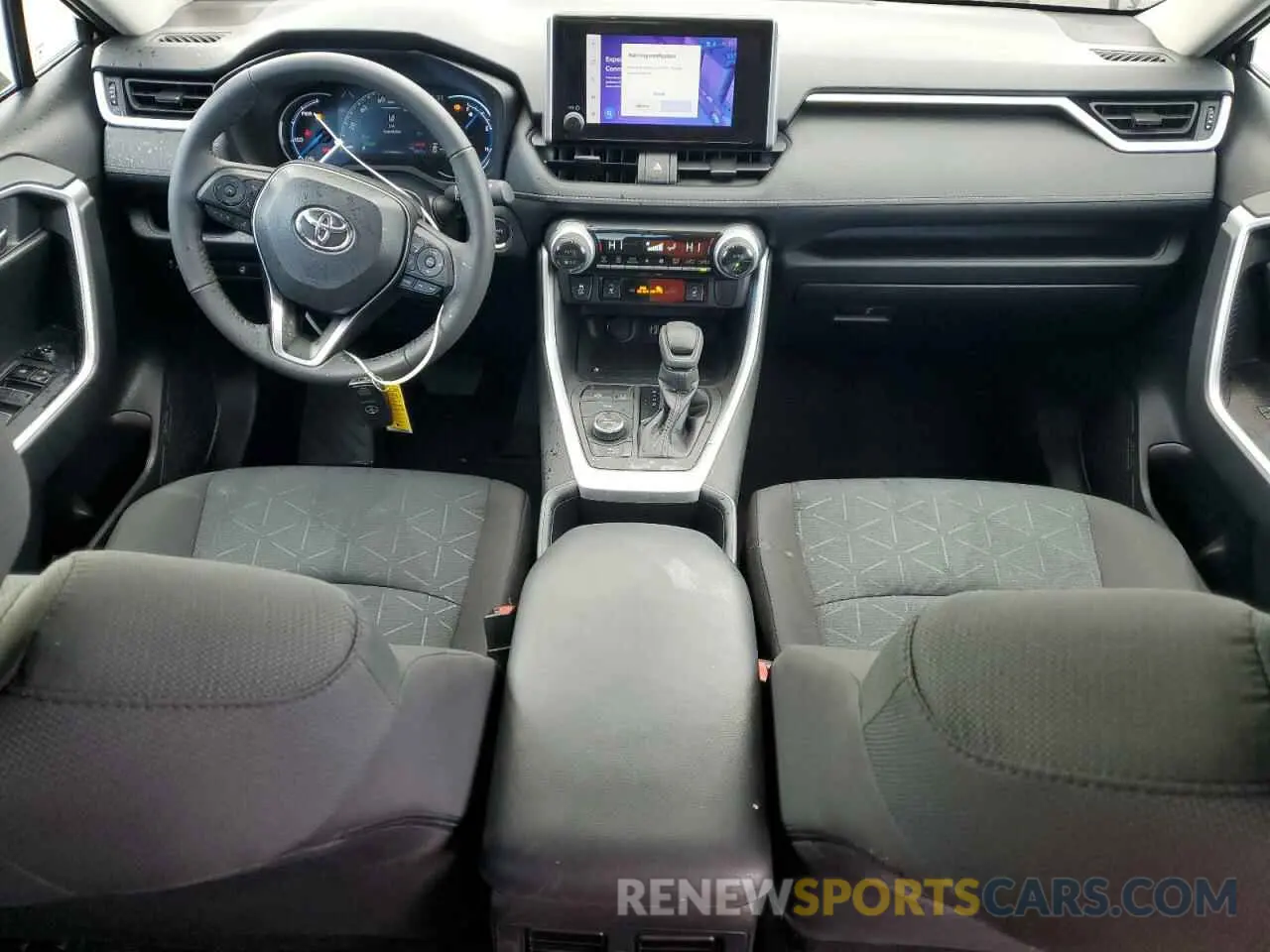 8 fotografías del automóvil dañado 2T3RWRFV9RW228584 TOYOTA RAV4 2024