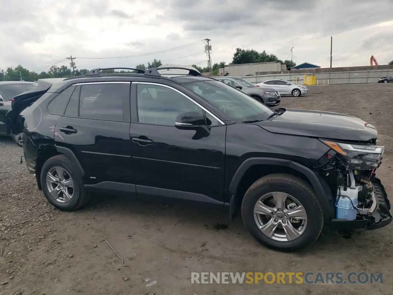4 fotografías del automóvil dañado 2T3RWRFVXRW203502 TOYOTA RAV4 2024