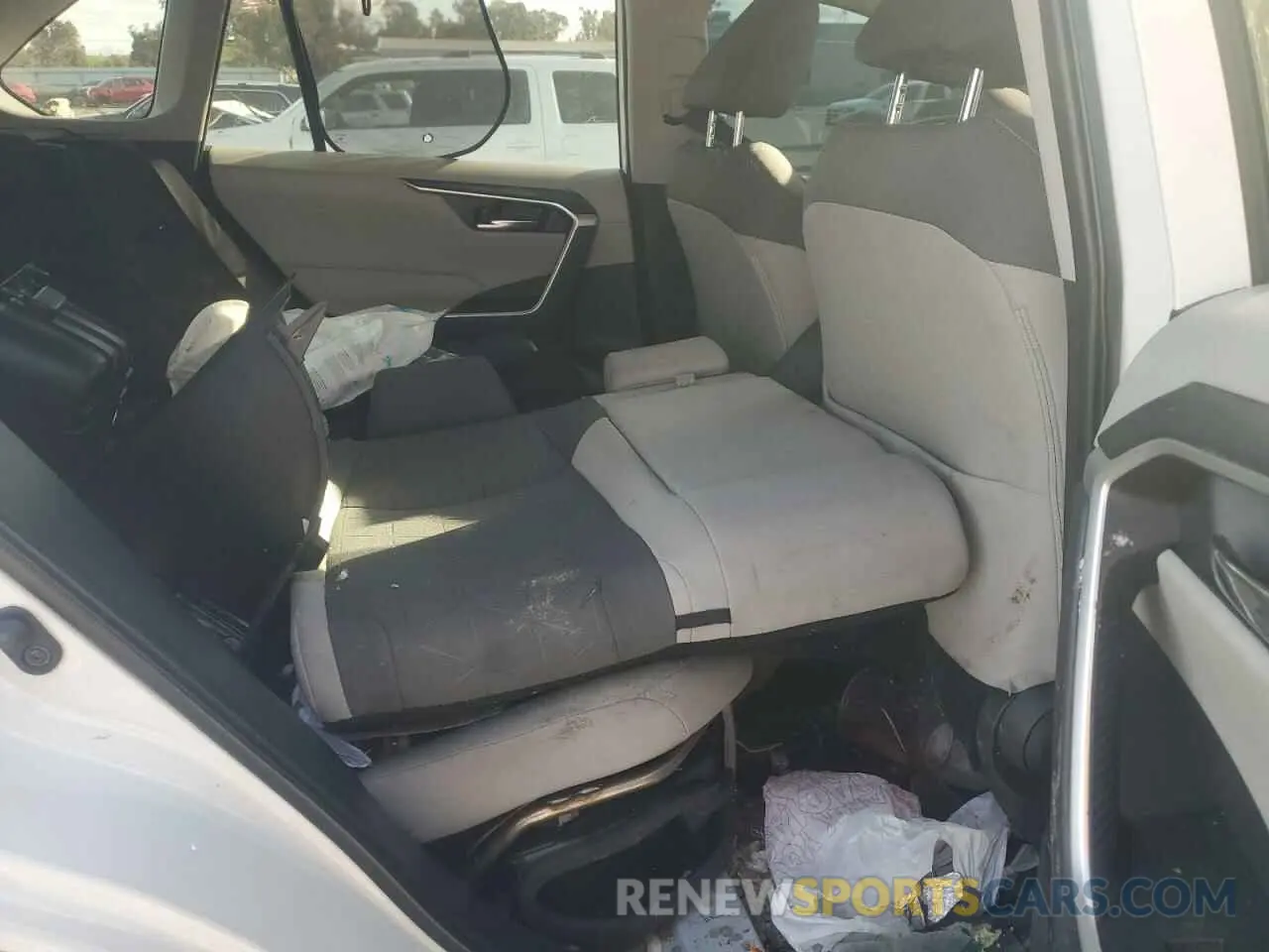 10 fotografías del automóvil dañado 2T3RWRFVXRW208960 TOYOTA RAV4 2024
