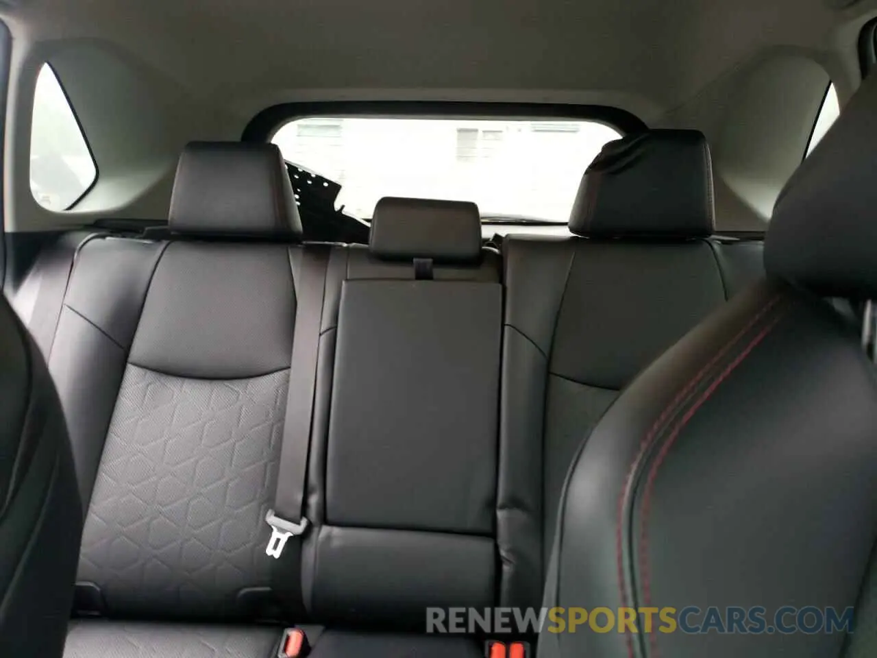 10 fotografías del automóvil dañado 2T3S1RFV5RW430774 TOYOTA RAV4 2024