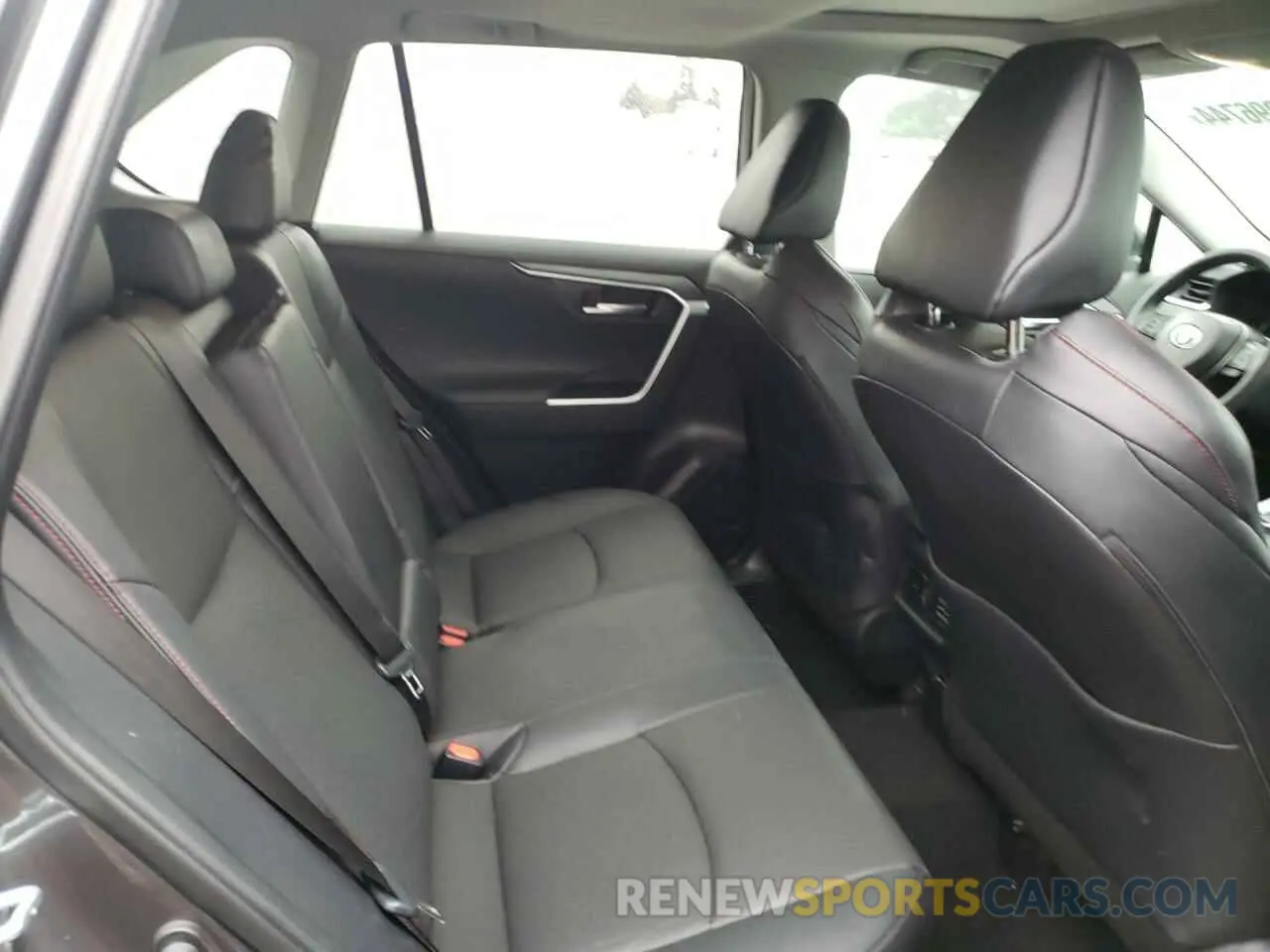 11 fotografías del automóvil dañado 2T3S1RFV5RW430774 TOYOTA RAV4 2024