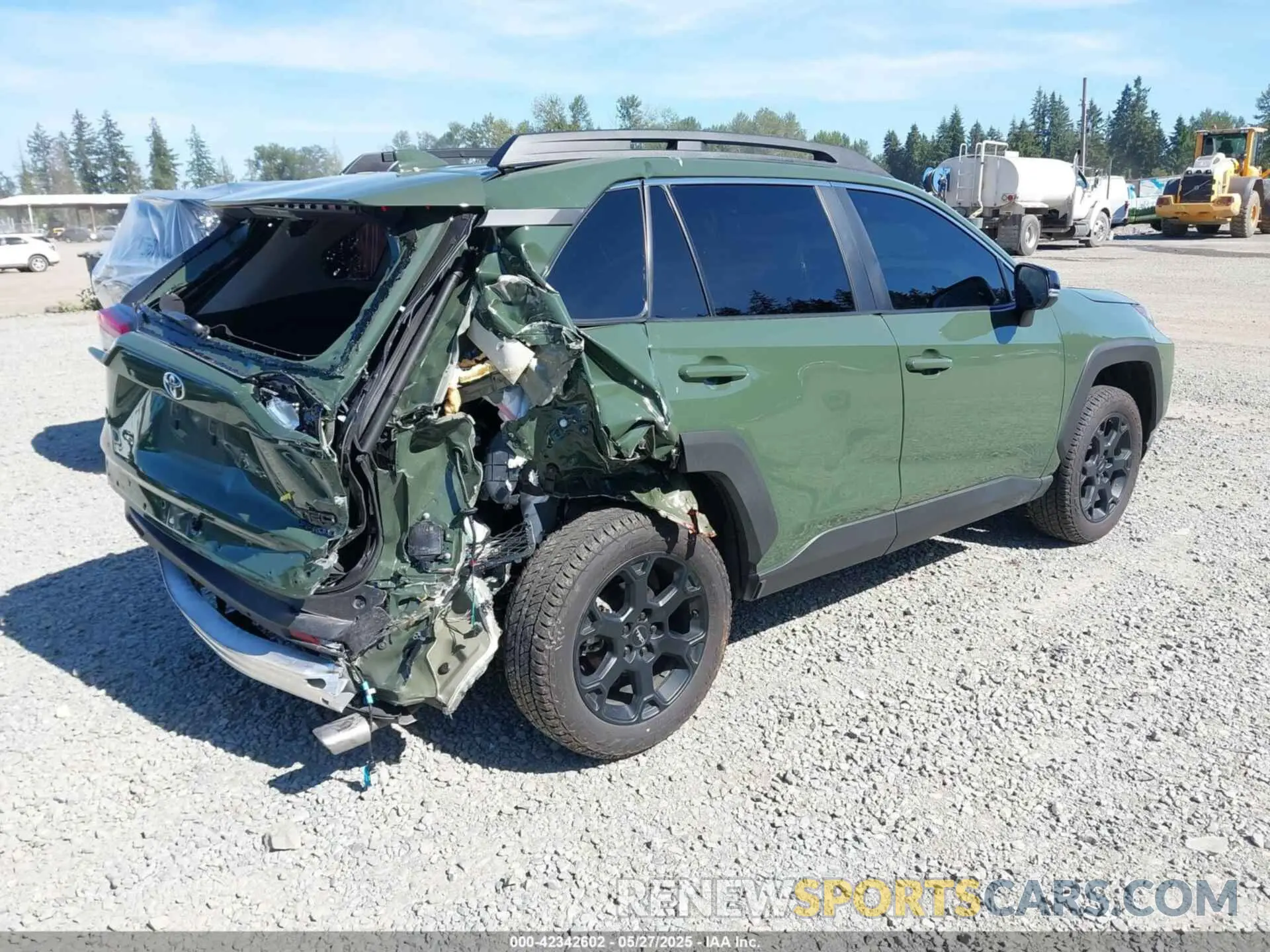4 fotografías del automóvil dañado 2T3S1RFV5RW452399 TOYOTA RAV4 2024