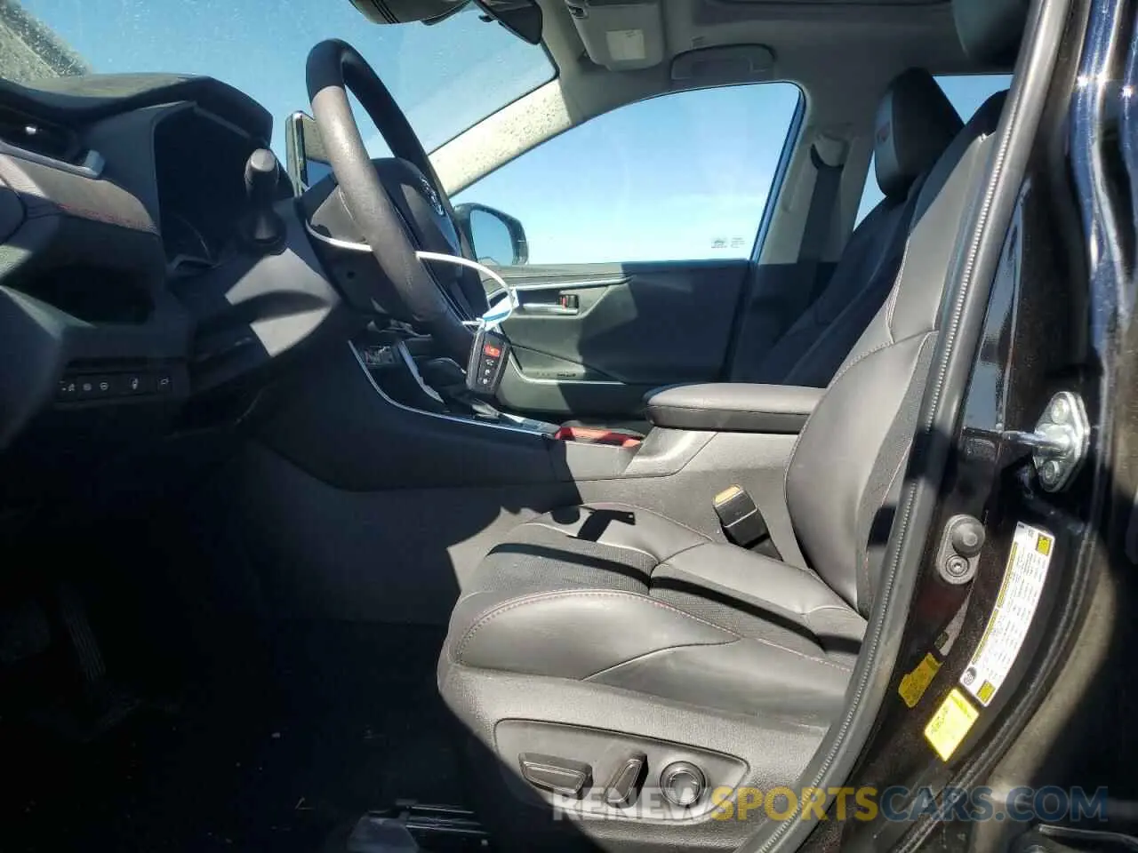 7 fotografías del automóvil dañado 2T3S1RFV9RW423715 TOYOTA RAV4 2024