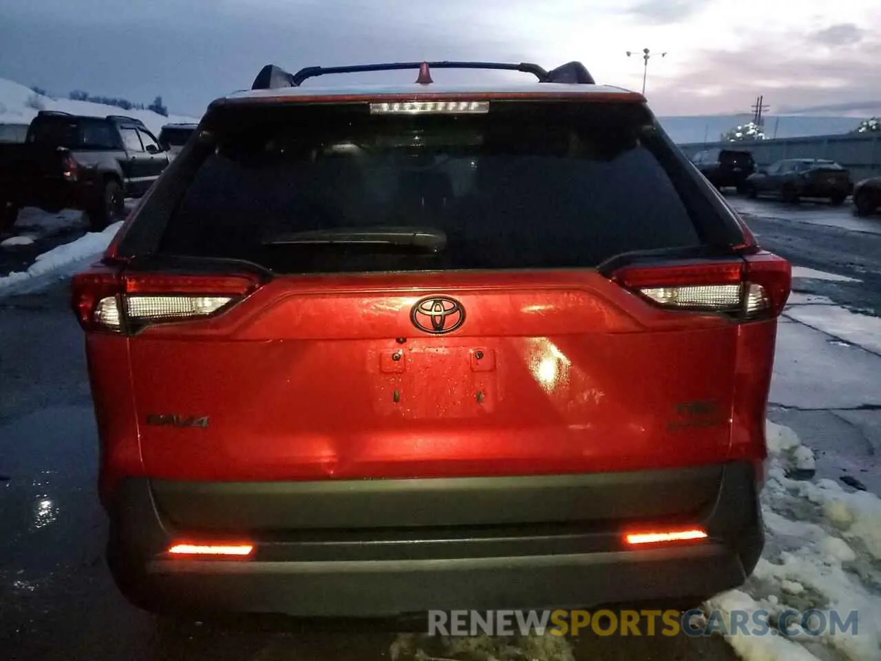 6 fotografías del automóvil dañado 2T3S1RFVXRW419981 TOYOTA RAV4 2024