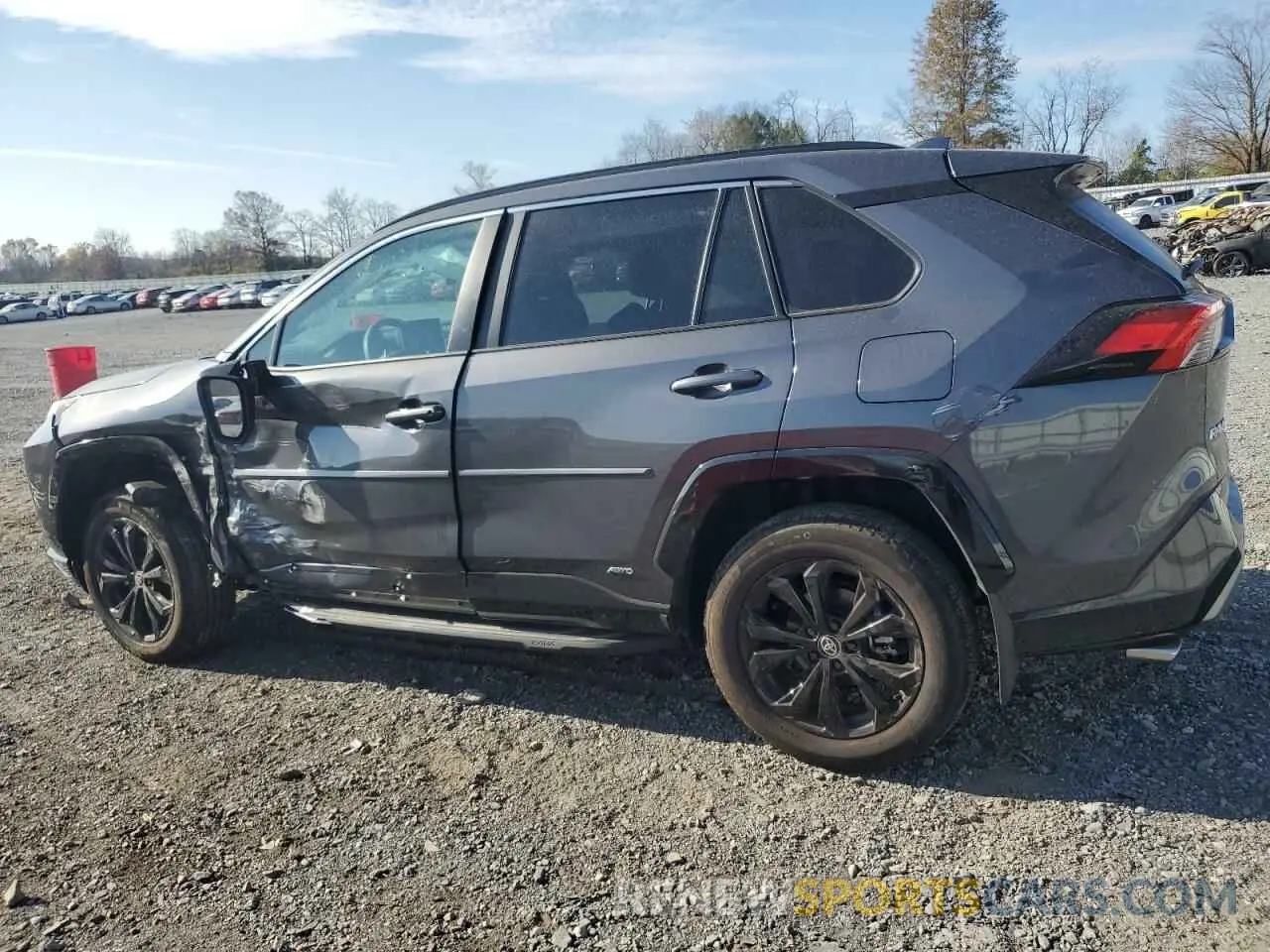 2 fotografías del automóvil dañado 2T3T6RFV4RW069298 TOYOTA RAV4 2024