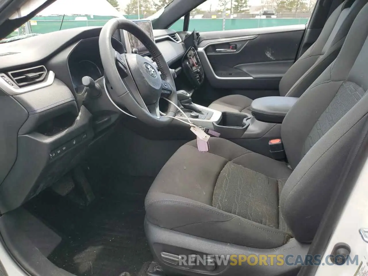 7 fotografías del automóvil dañado 2T3T6RFV9RW057454 TOYOTA RAV4 2024