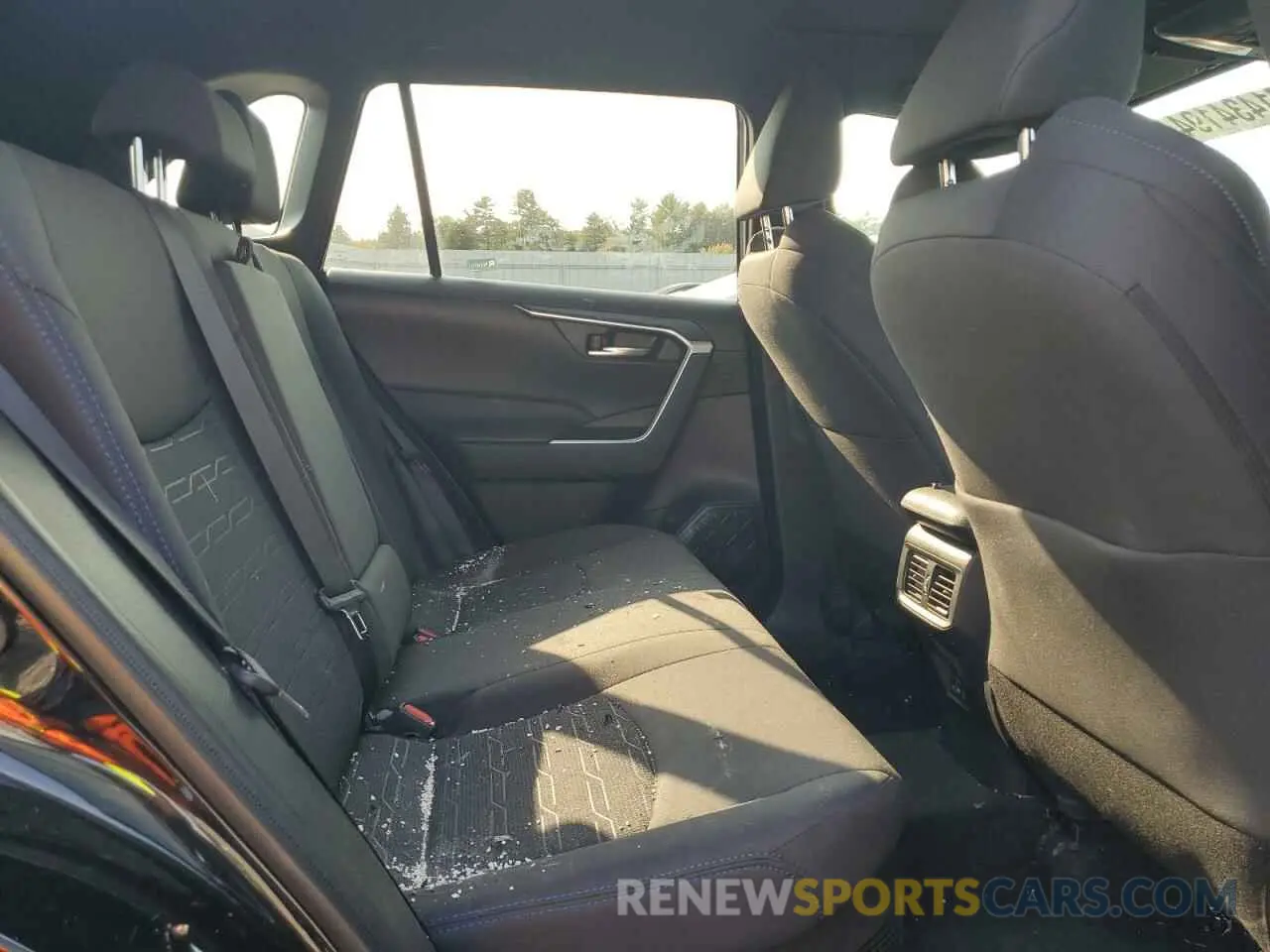 11 fotografías del automóvil dañado 2T3T6RFV9RW059415 TOYOTA RAV4 2024